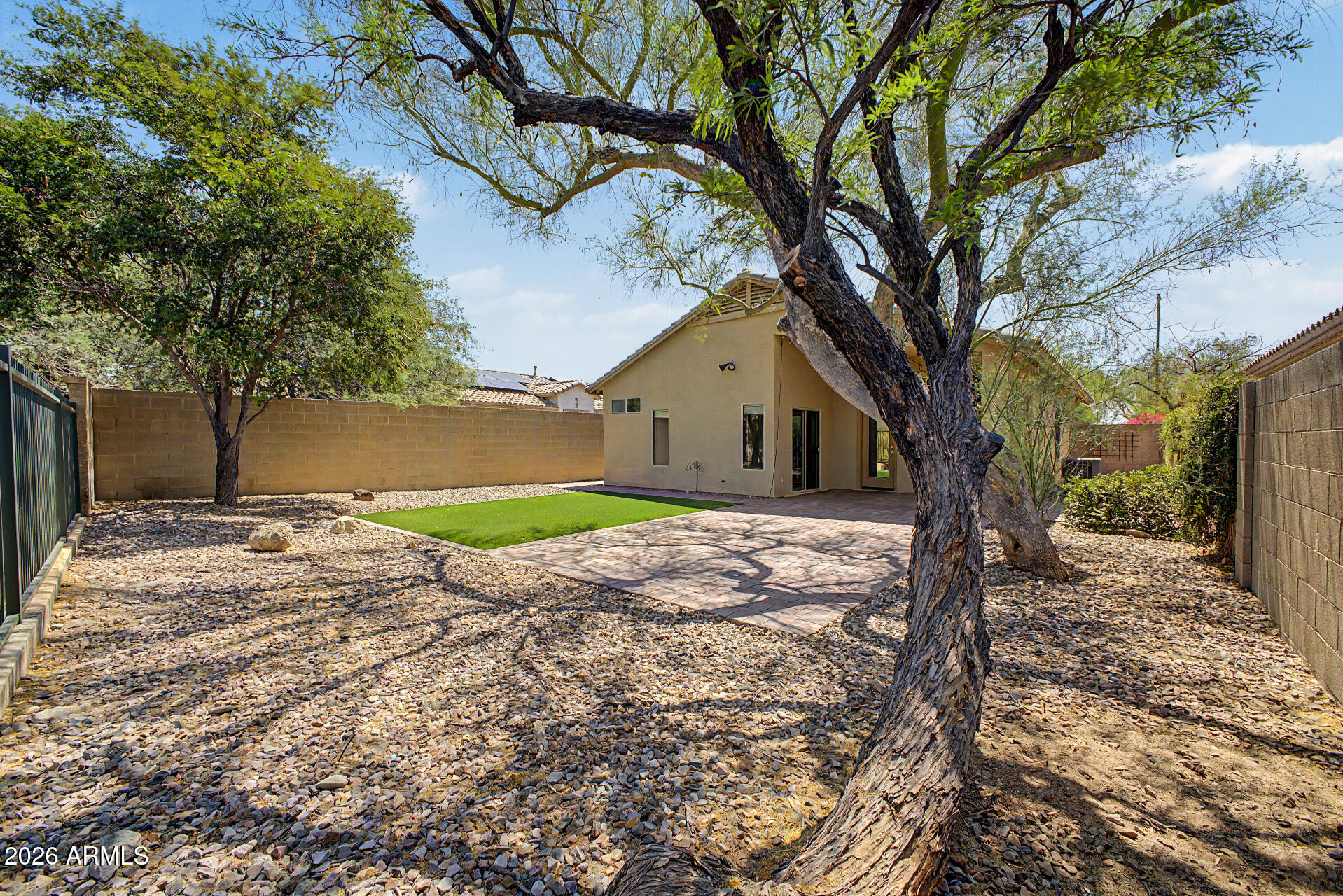 40832 N COLUMBIA Trail