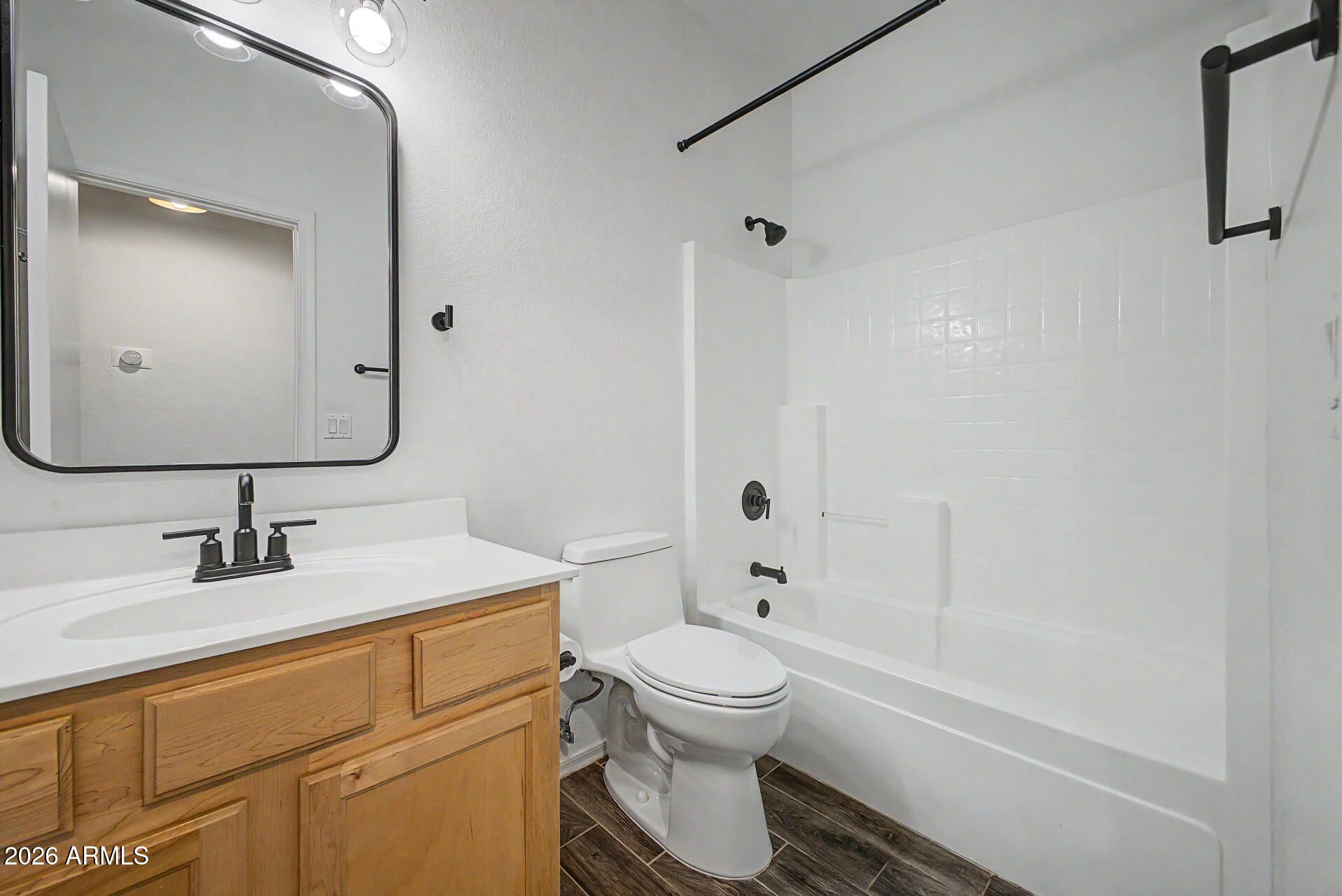 40832 N COLUMBIA Trail