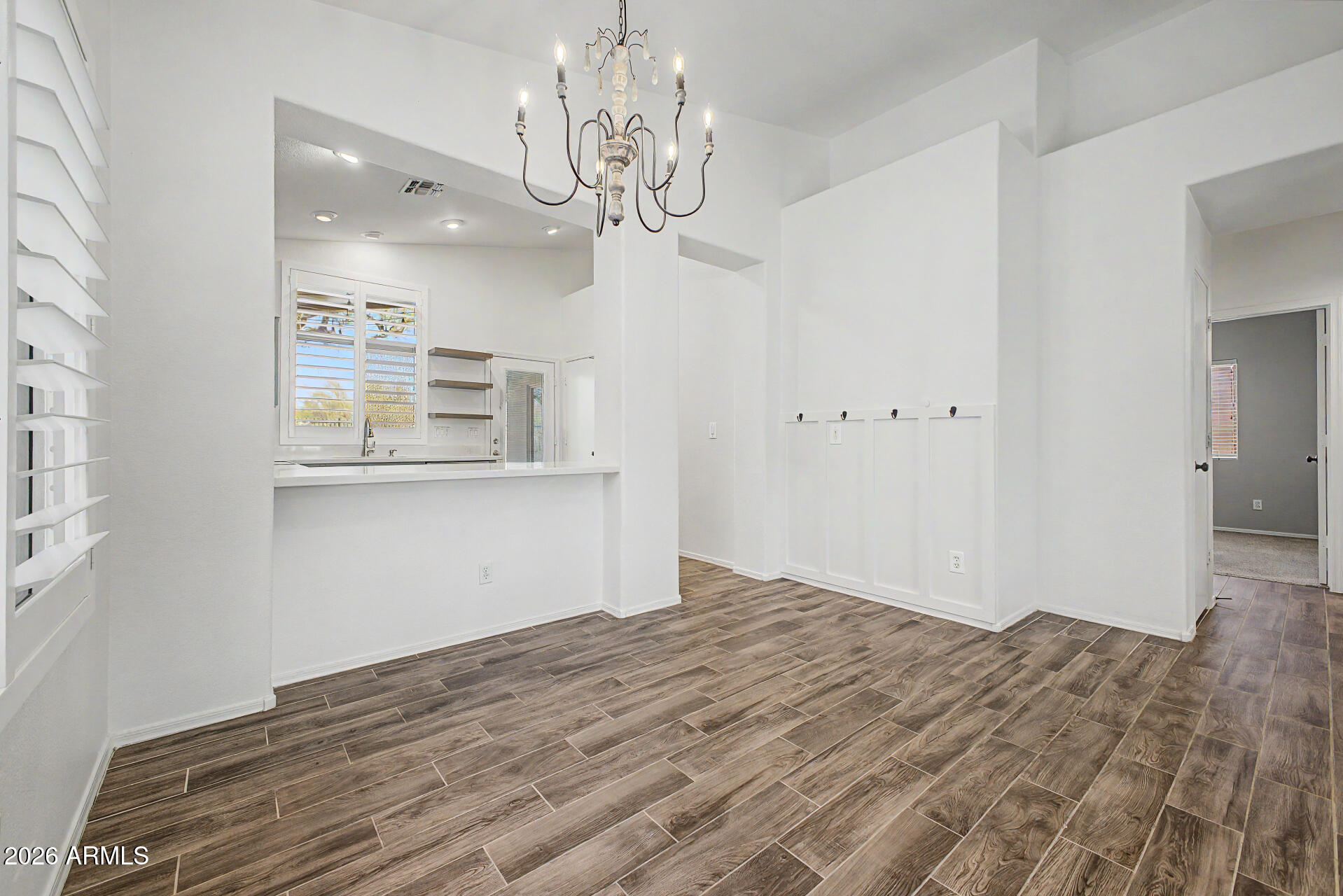 40832 N COLUMBIA Trail