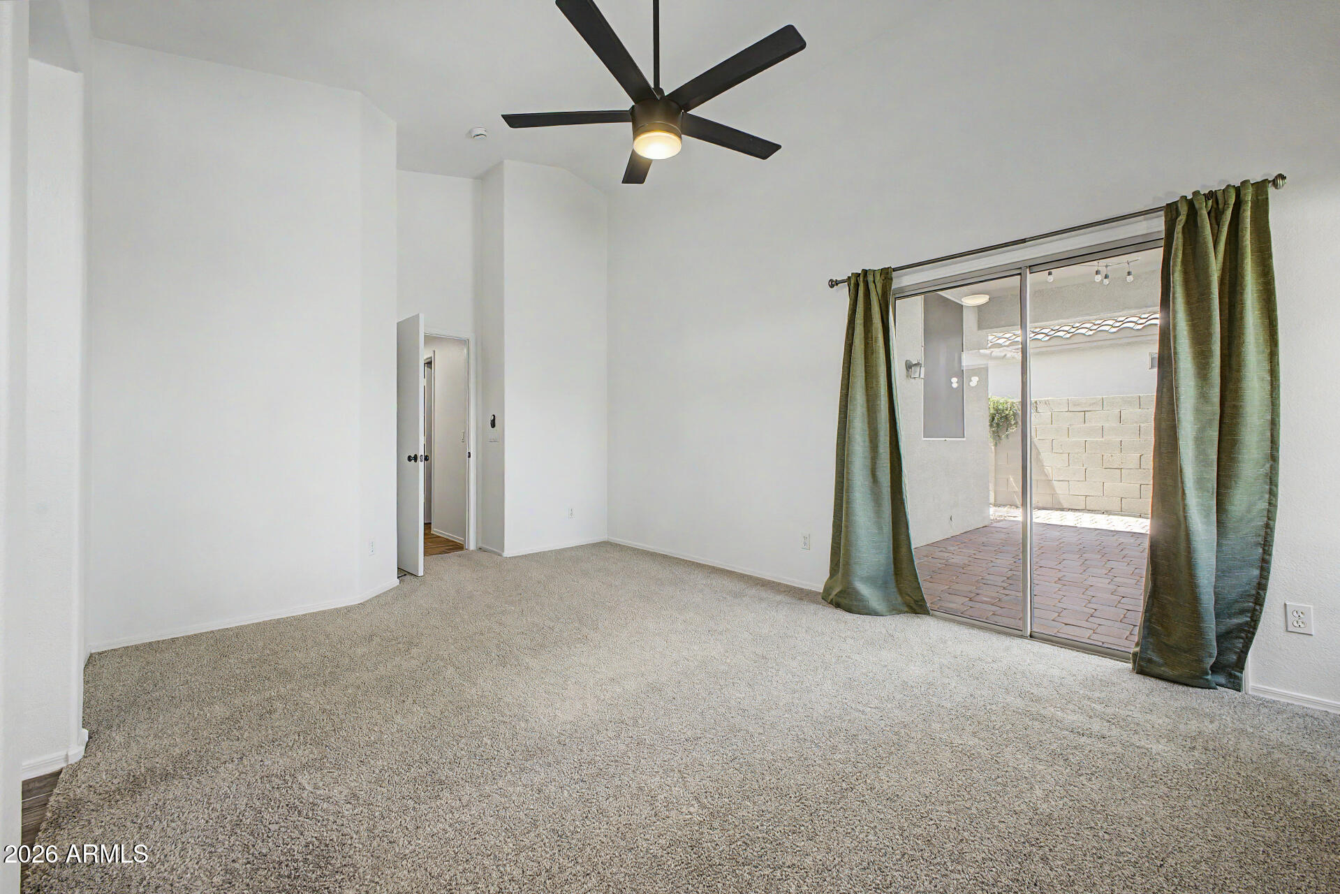 40832 N COLUMBIA Trail