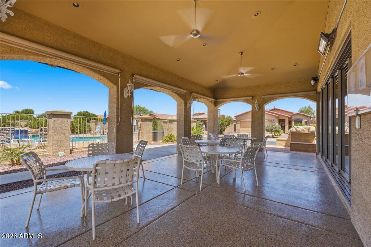 1231 N LANTANA Place