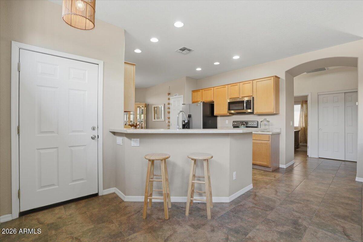 1231 N LANTANA Place