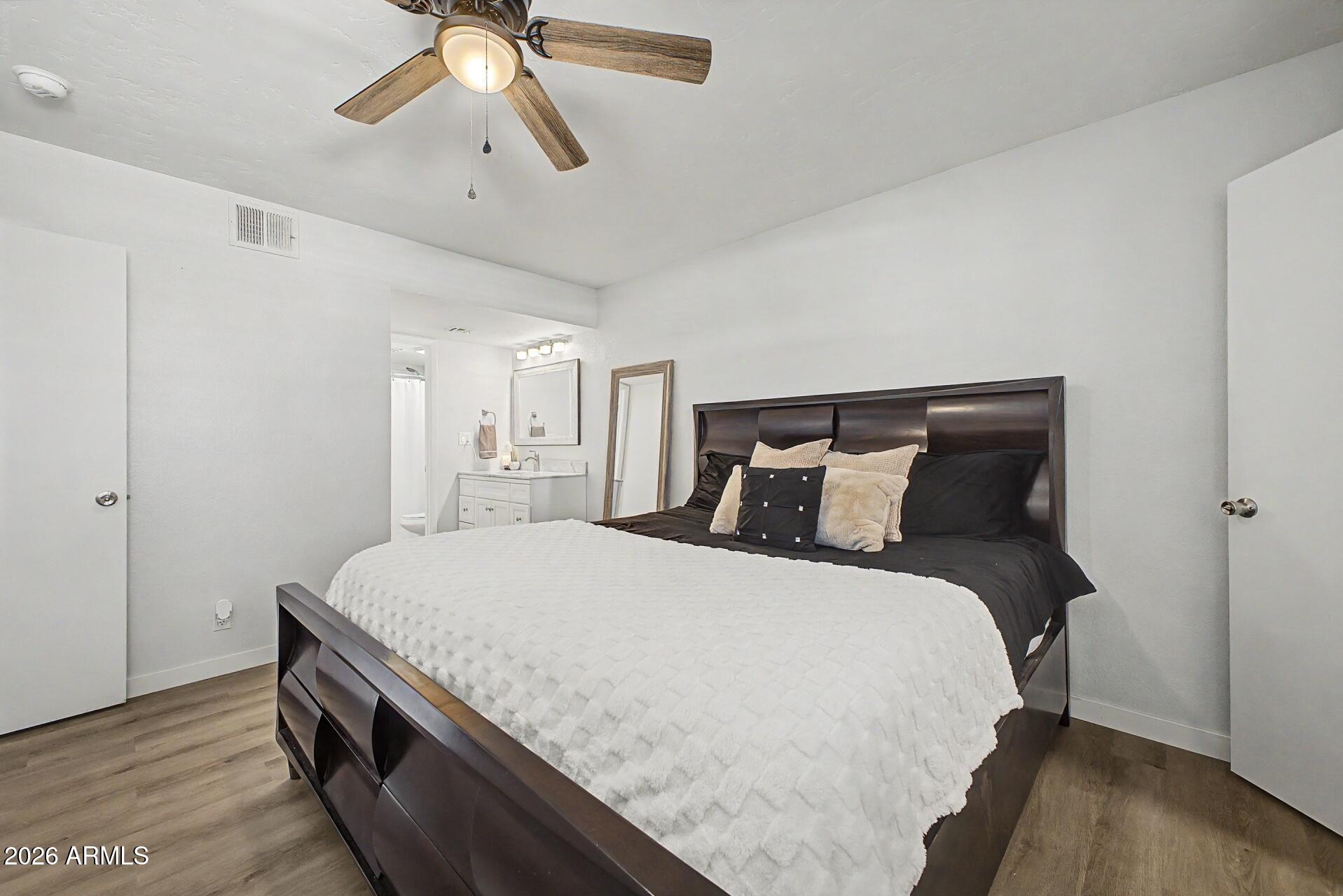 1730 W EMELITA Avenue 2103