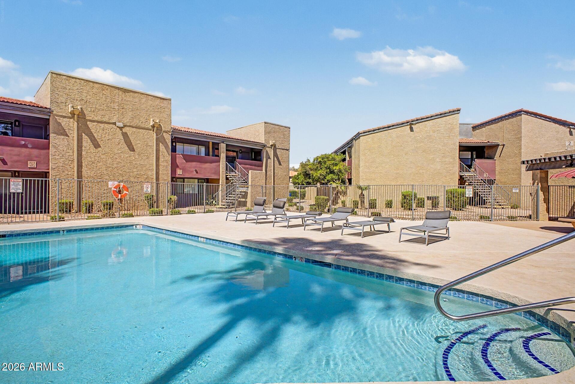 1730 W EMELITA Avenue 2103