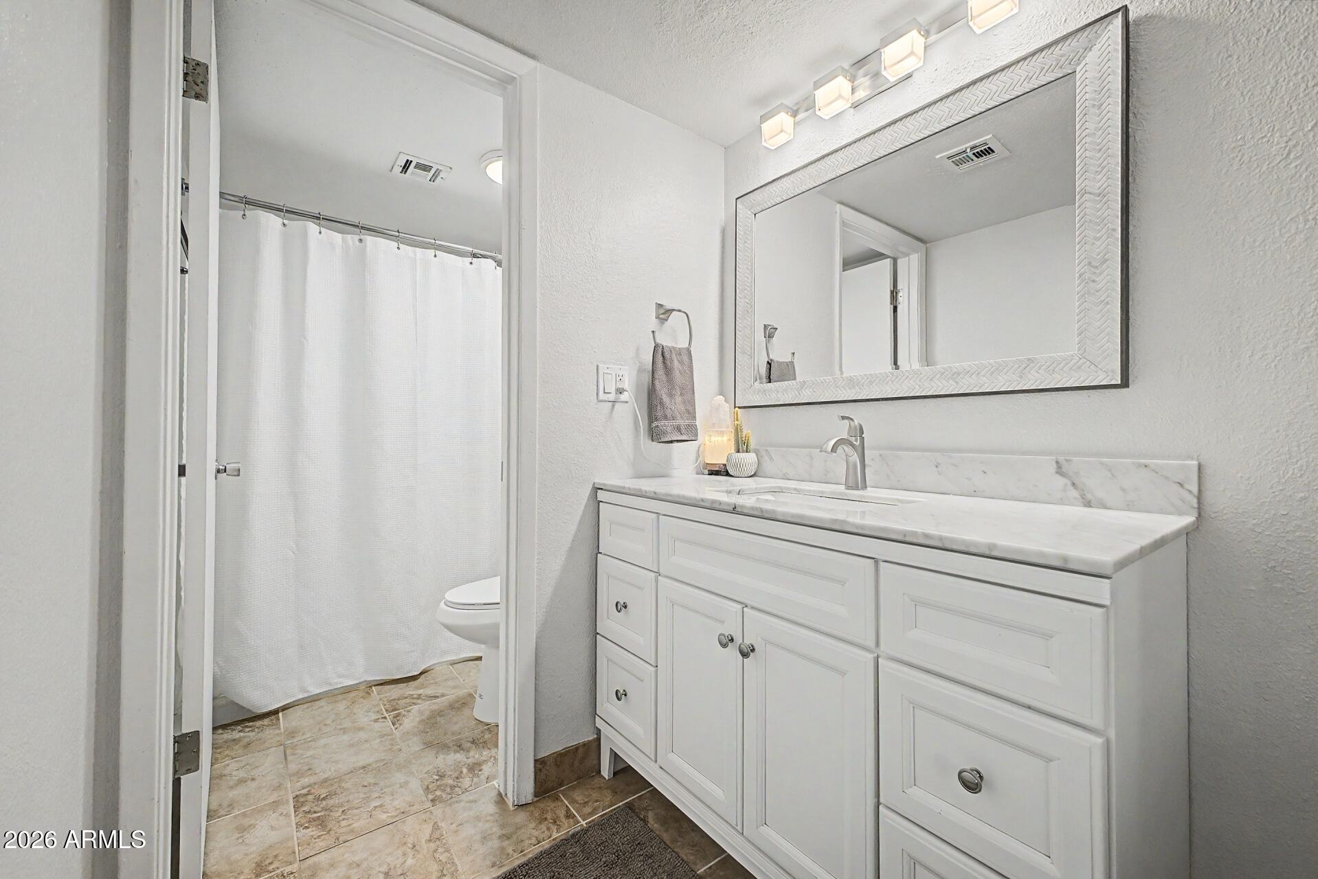 1730 W EMELITA Avenue 2103