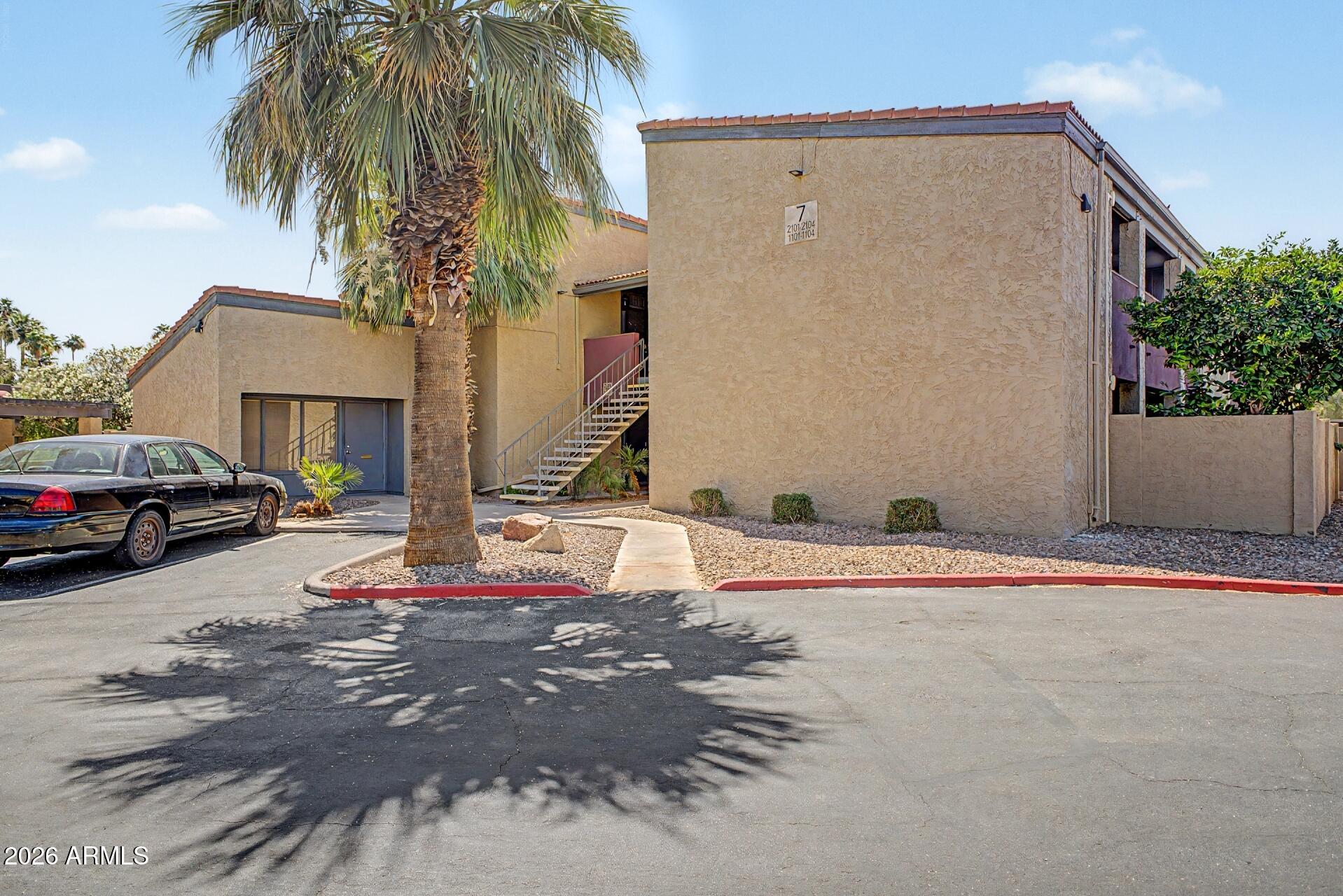 1730 W EMELITA Avenue 2103