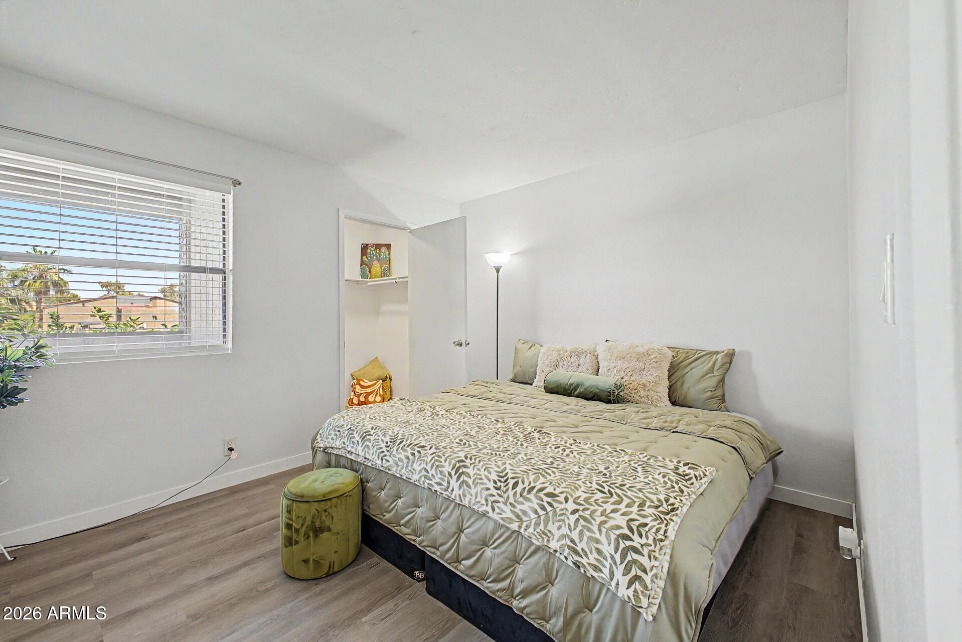 1730 W EMELITA Avenue 2103