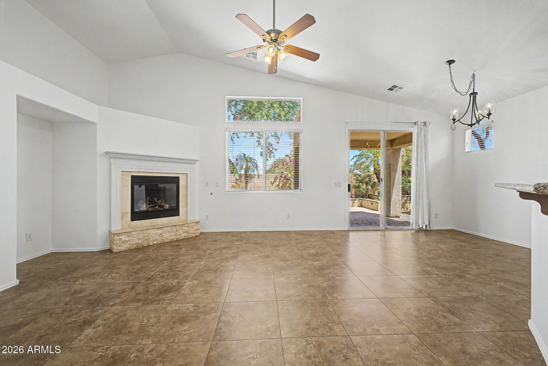 7229 S 39TH Way