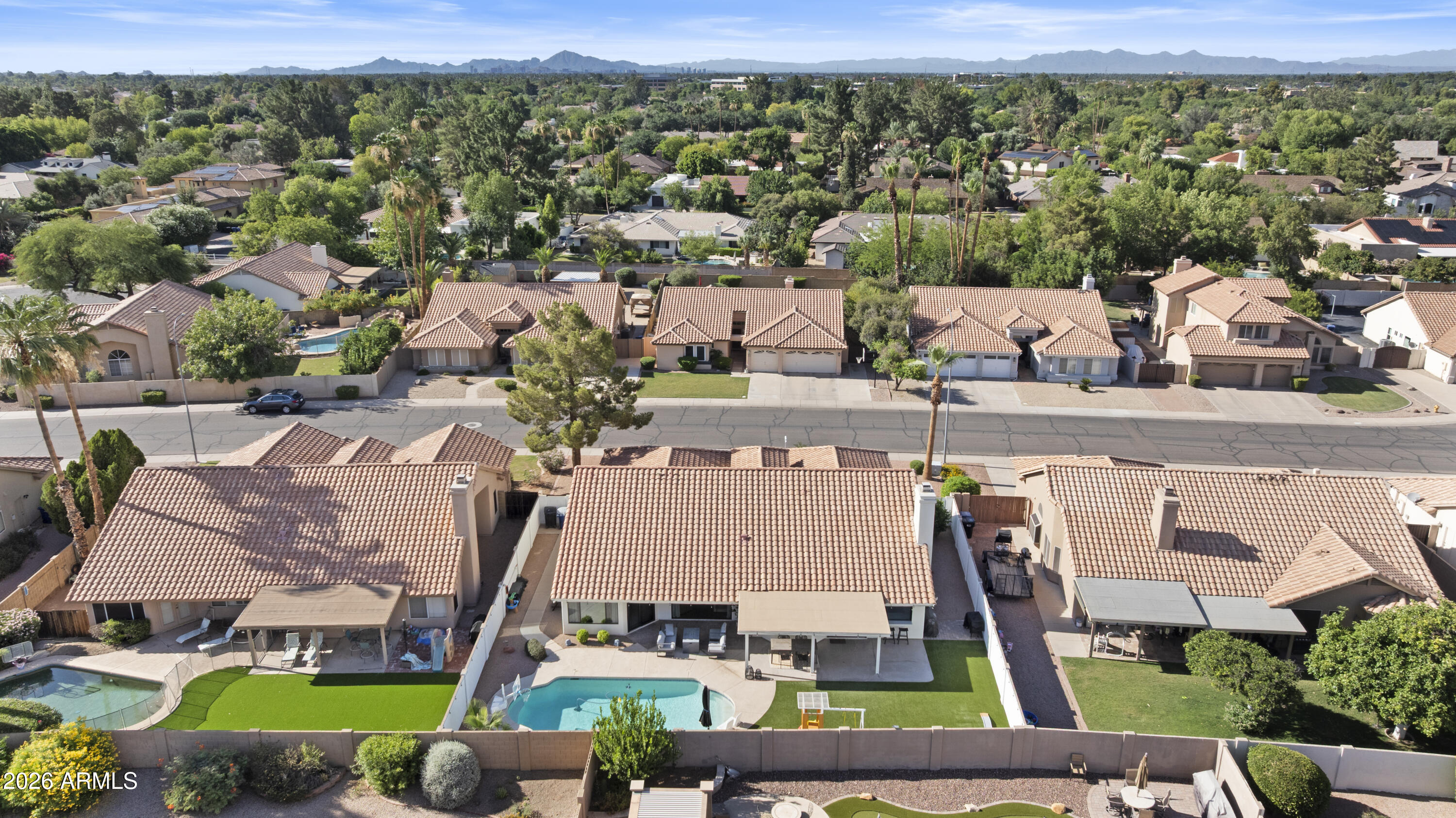 3261 W JASPER Drive