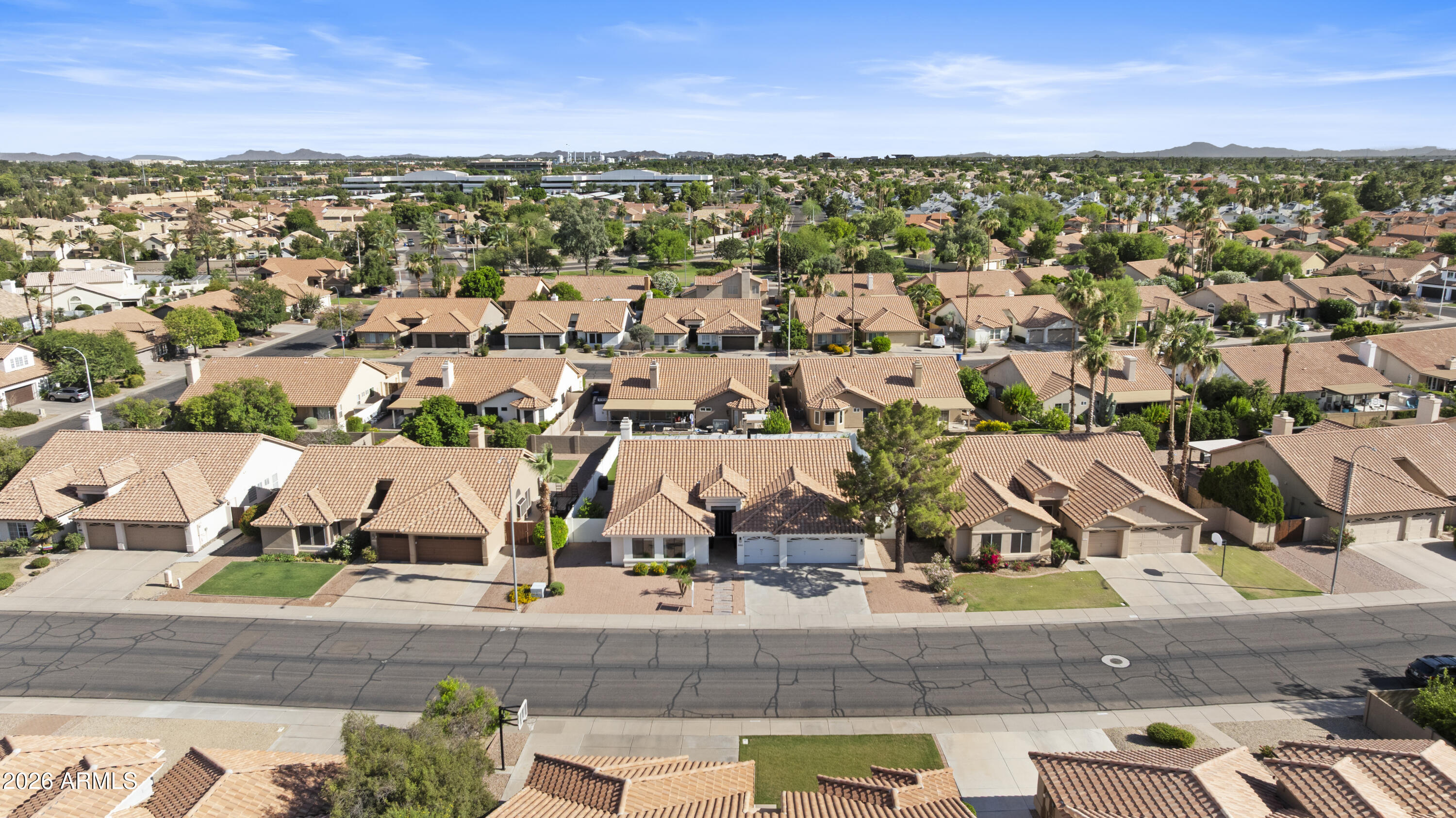 3261 W JASPER Drive