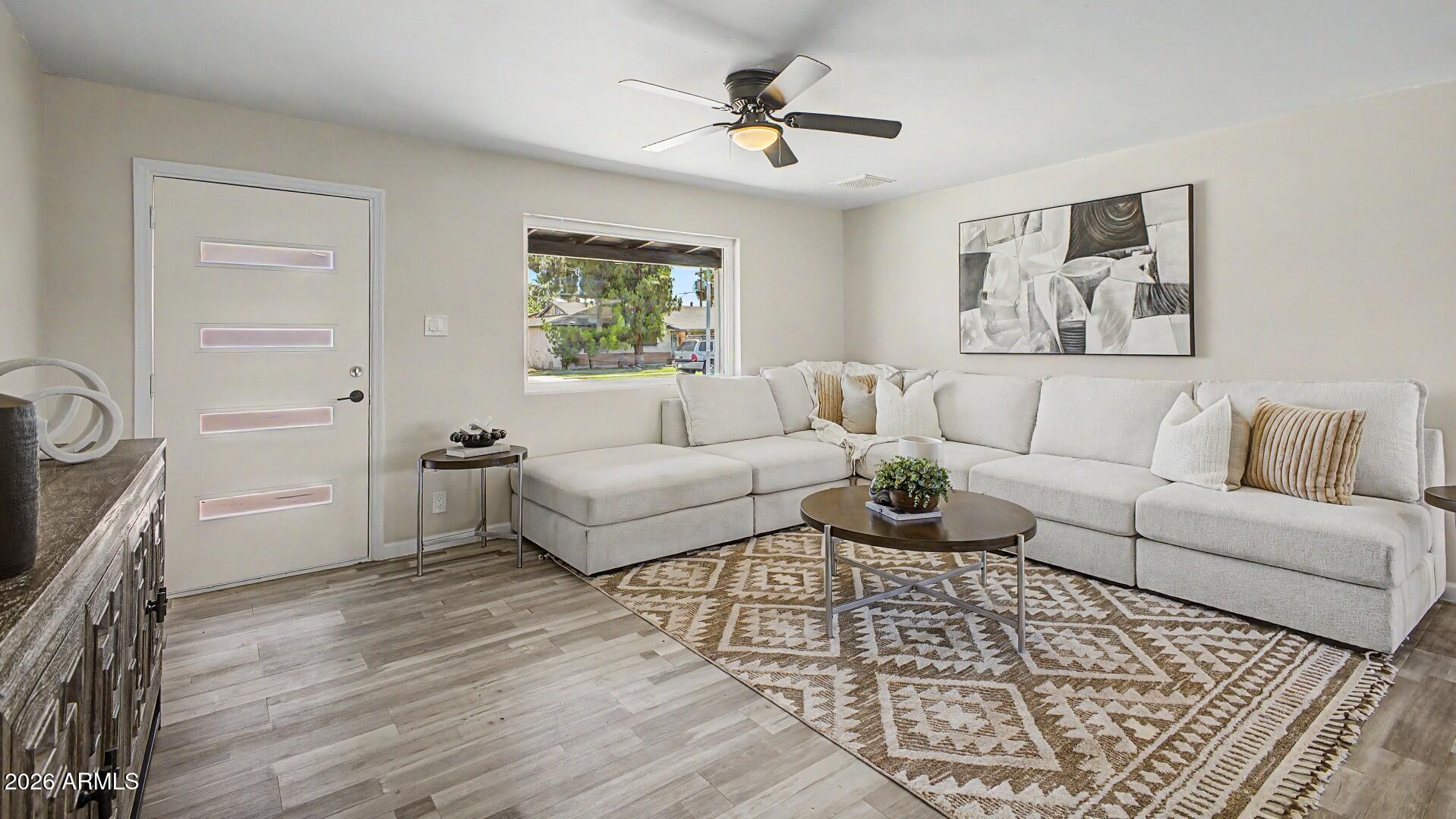 3626 W ELM Street