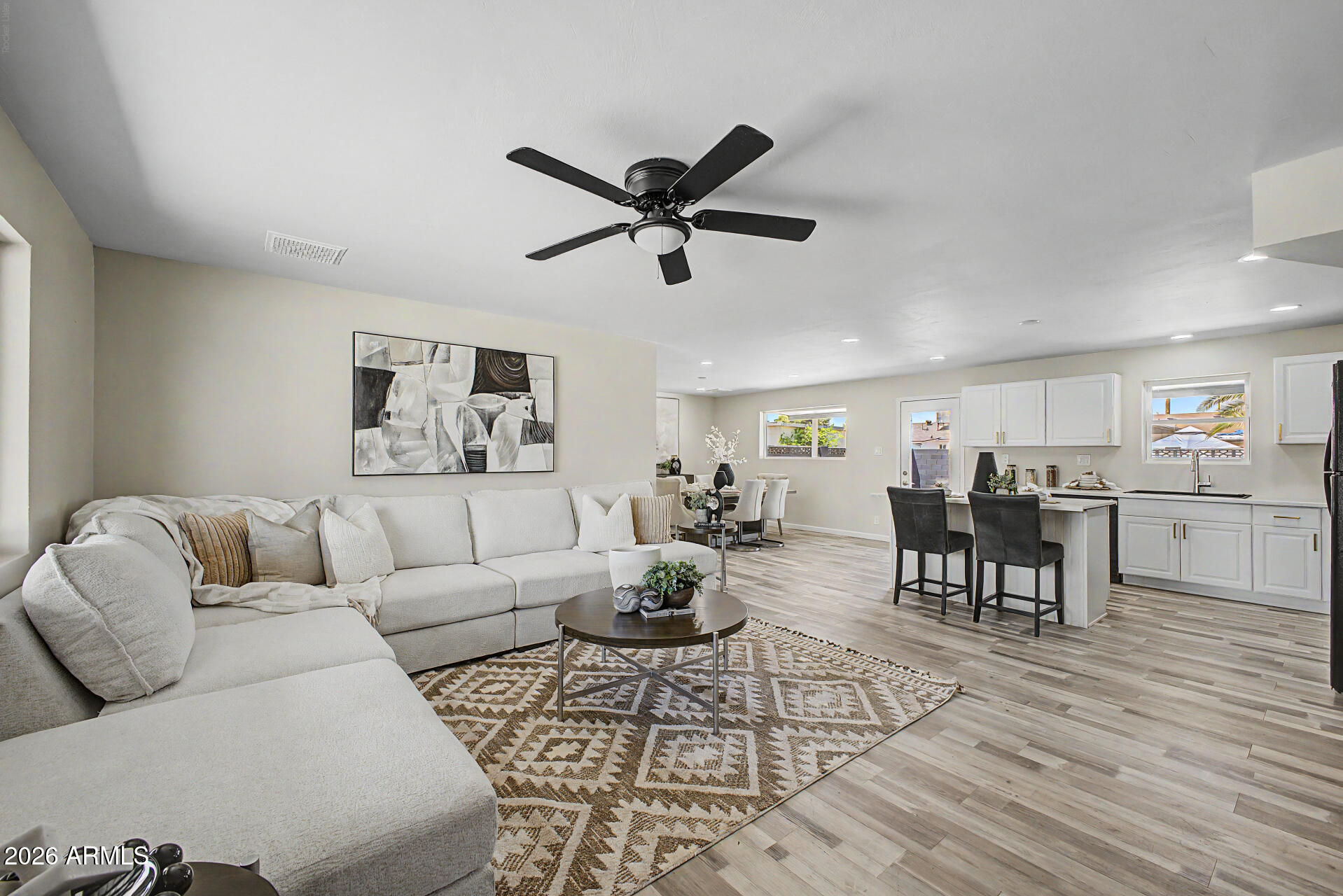 3626 W ELM Street