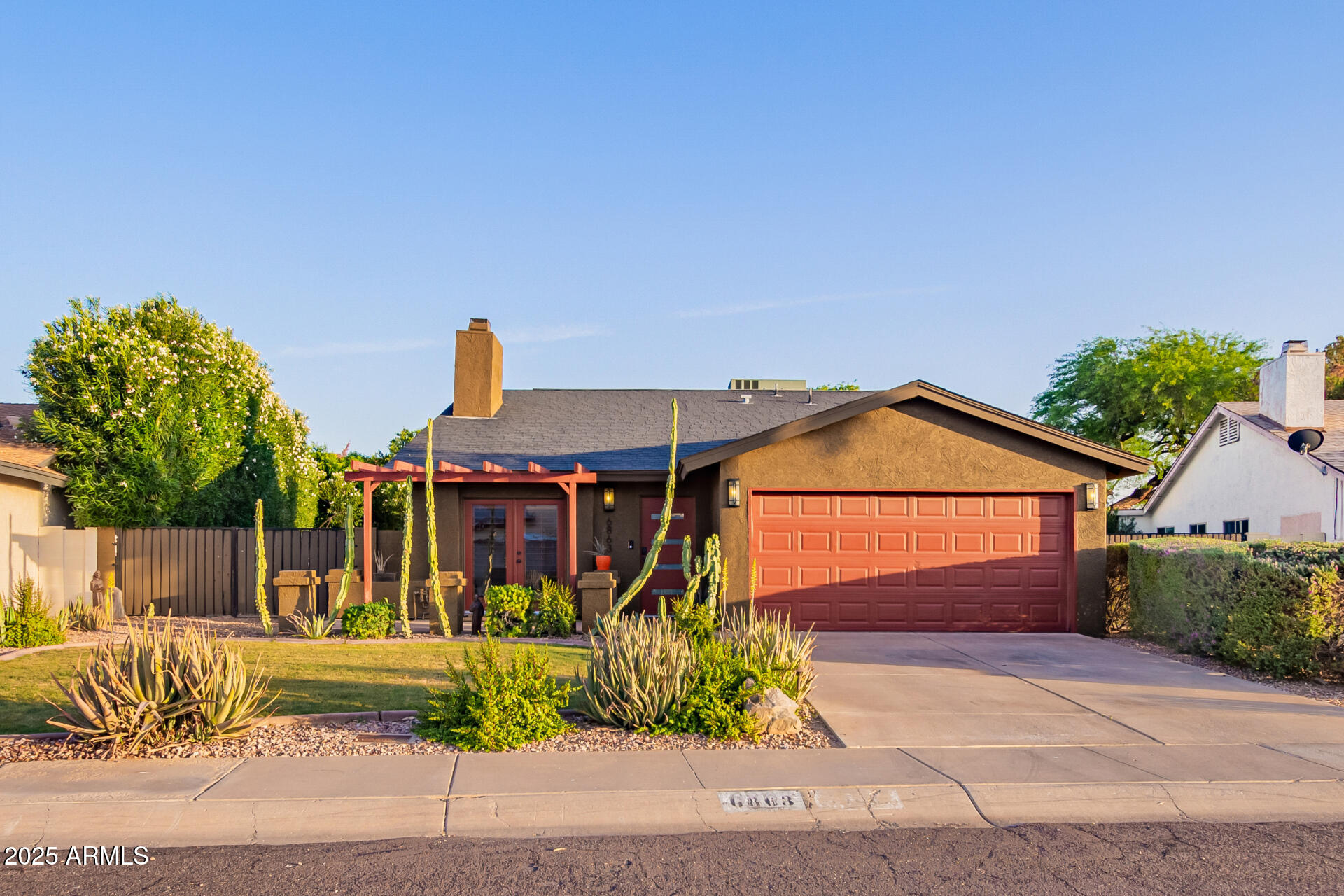 6863 E Phelps Road