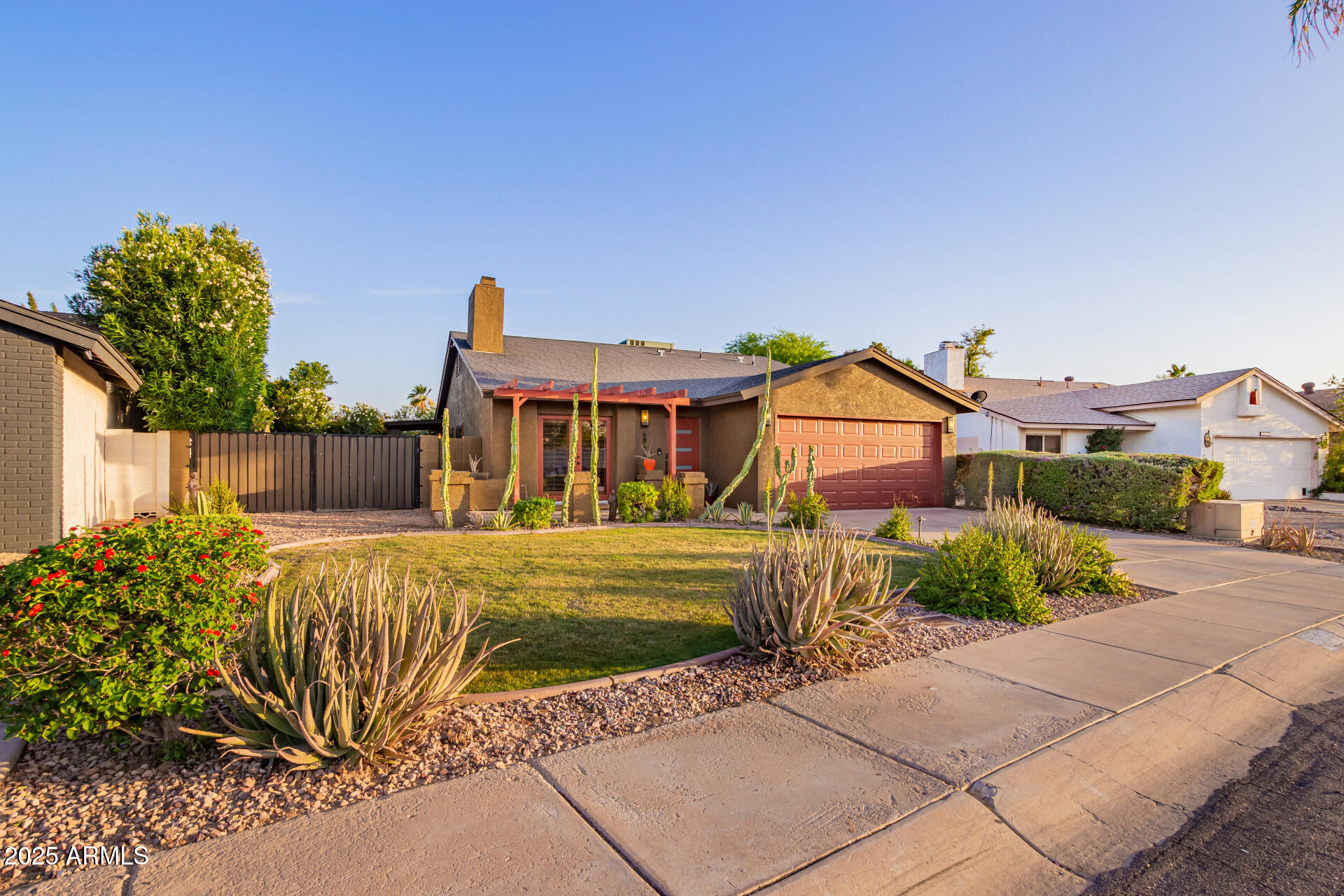 6863 E Phelps Road