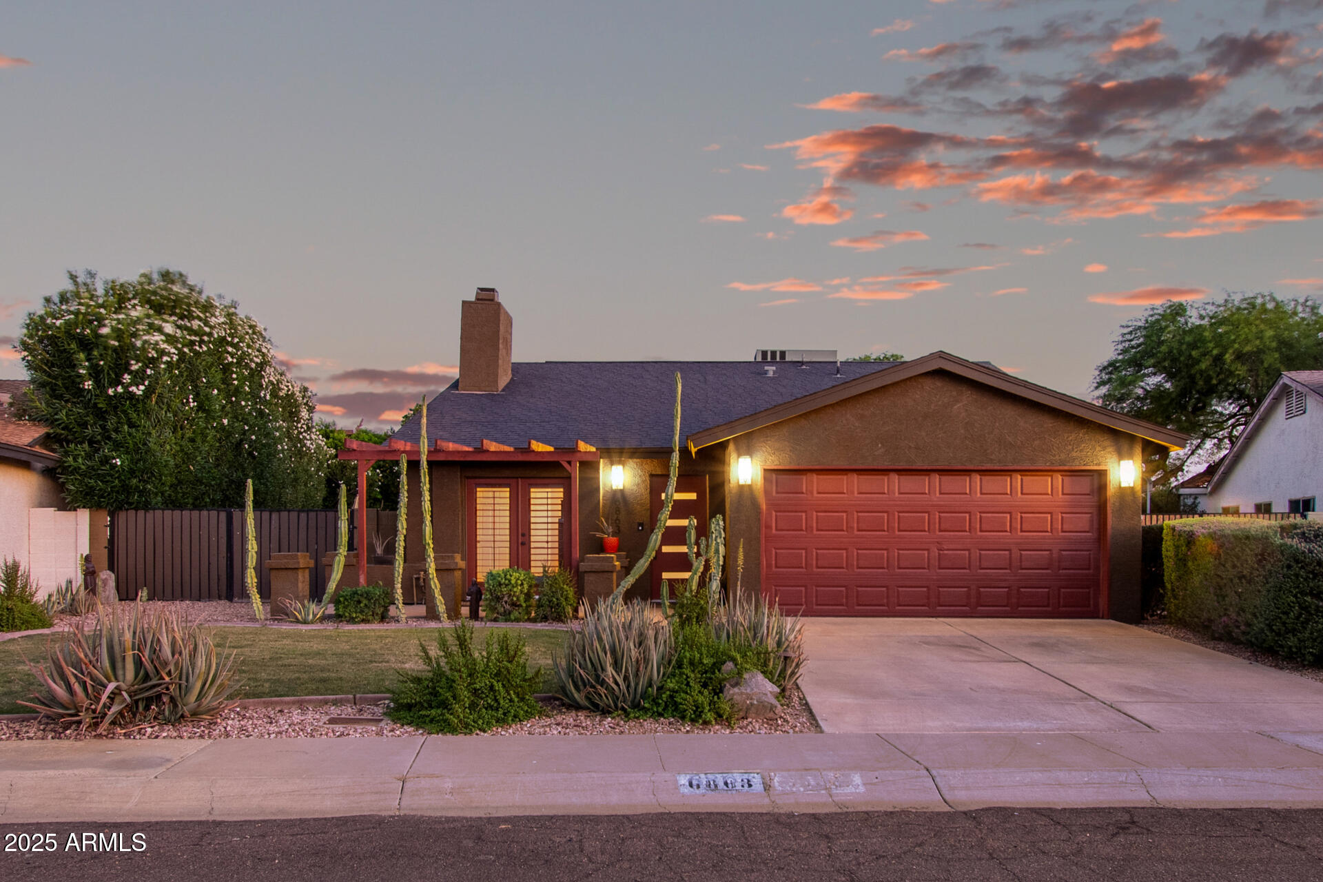 6863 E Phelps Road