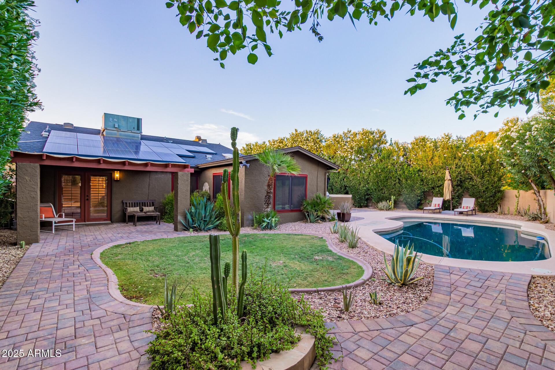 6863 E Phelps Road