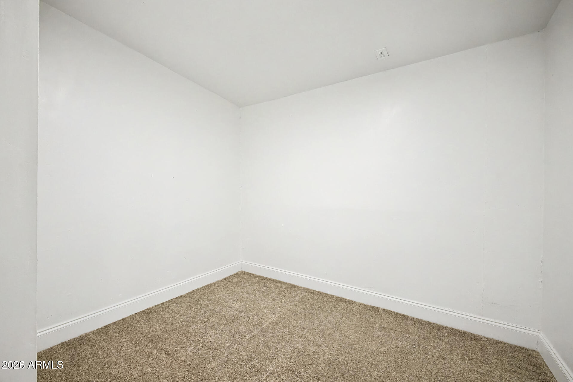 3435 W HOLLY Street