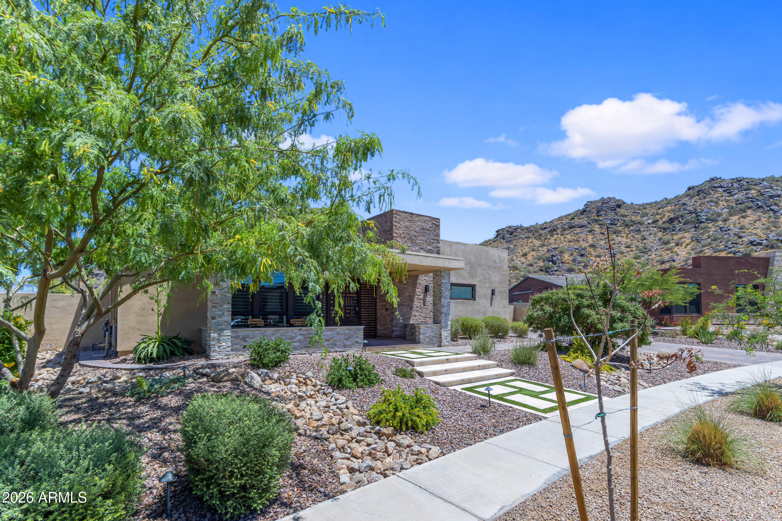 9519 S 13TH Way
