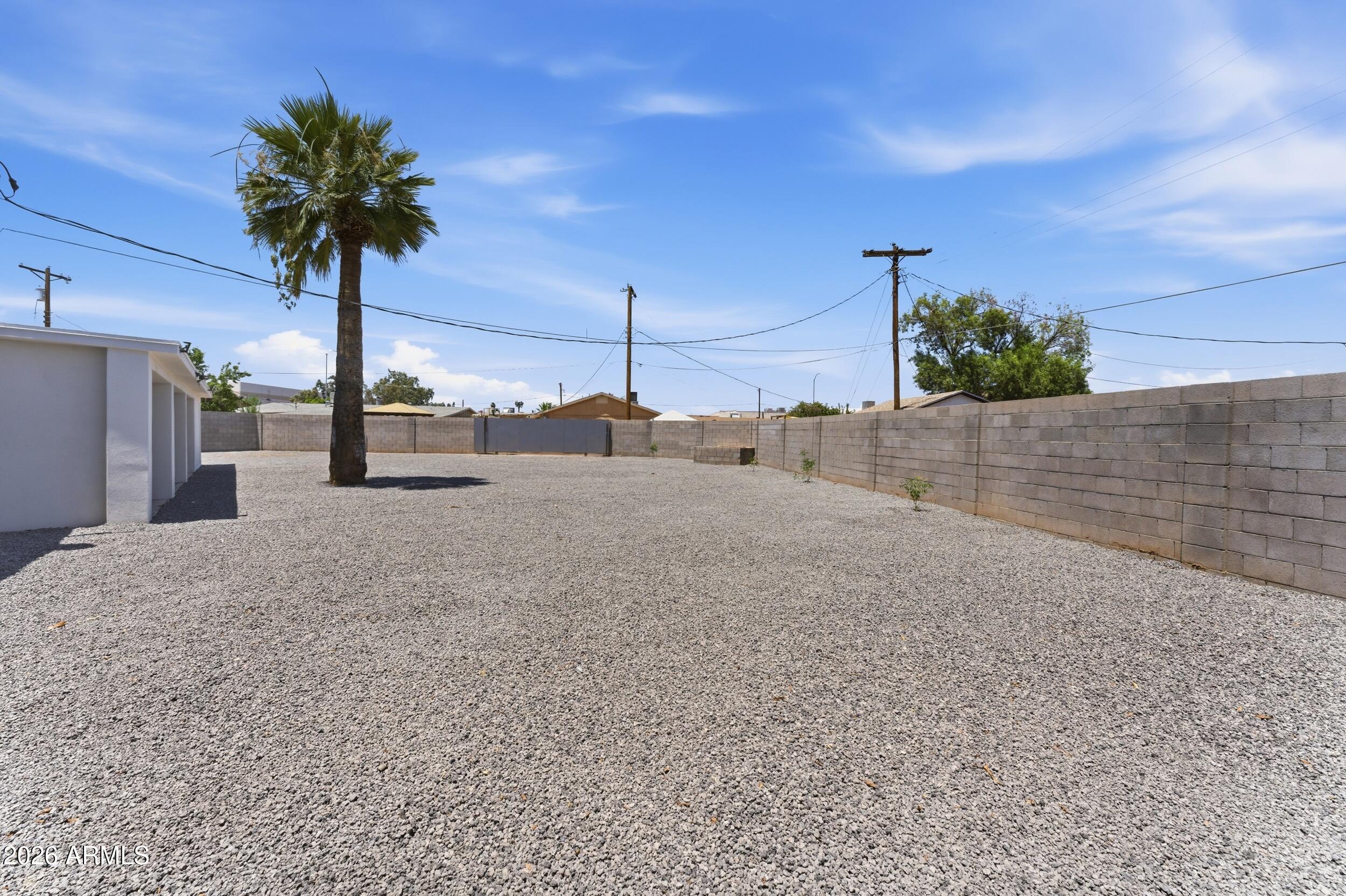 314 E GLADE Avenue