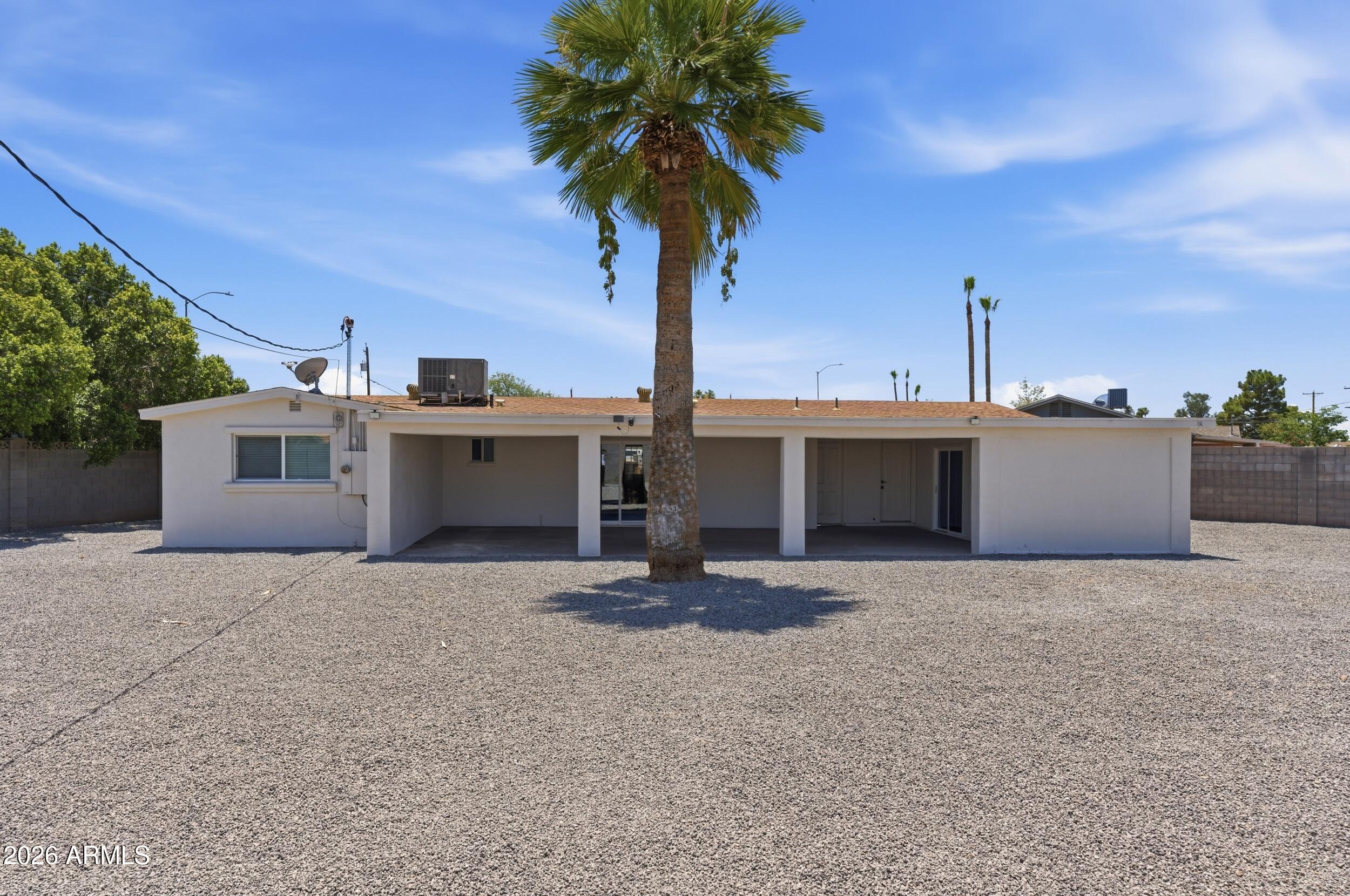 314 E GLADE Avenue