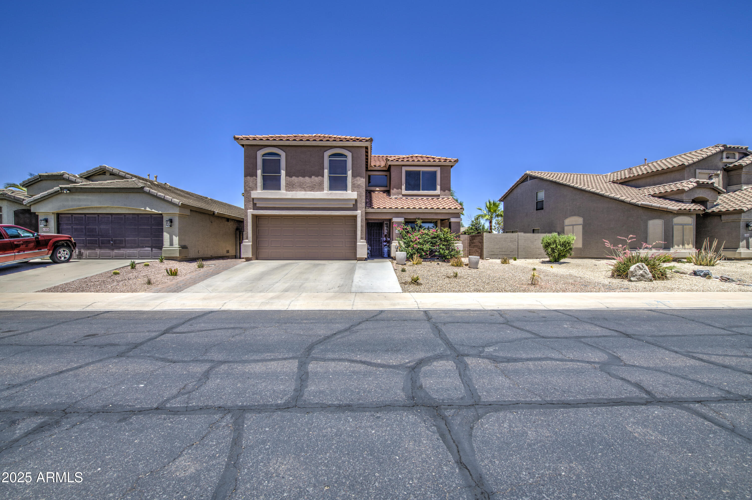 43822 W BAKER Drive