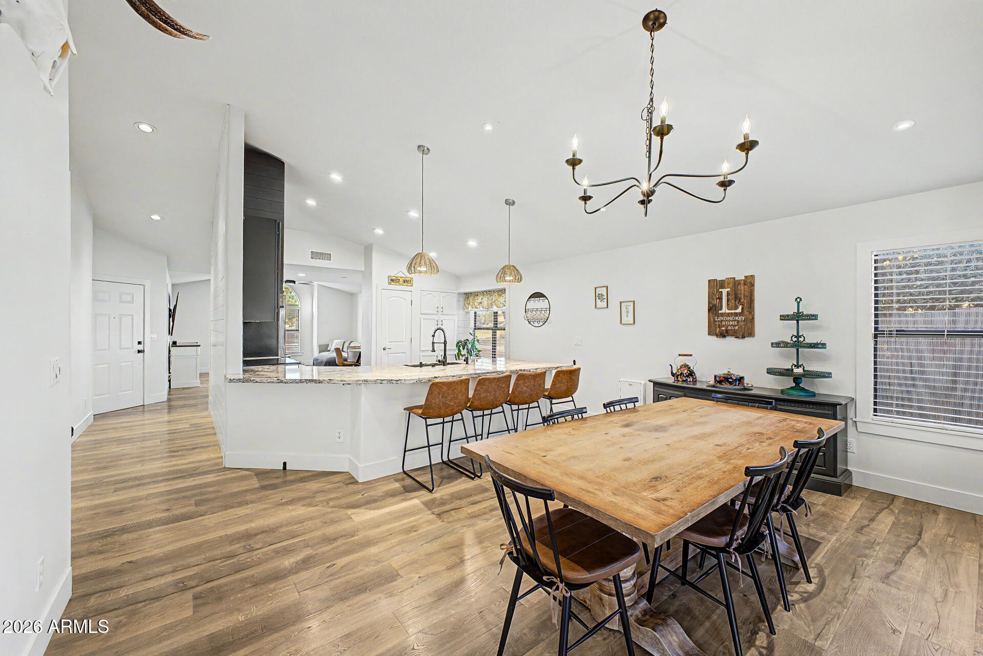 4101 W CALLE LEJOS