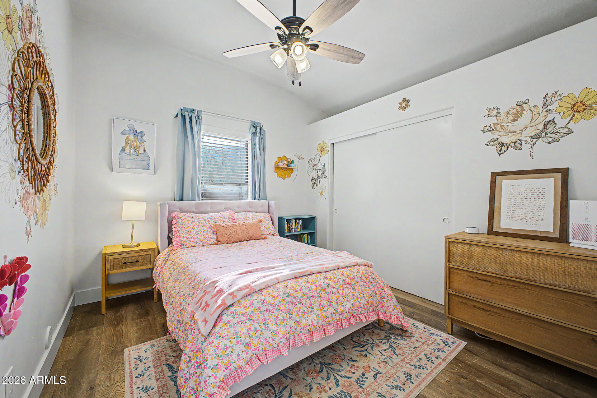 4101 W CALLE LEJOS