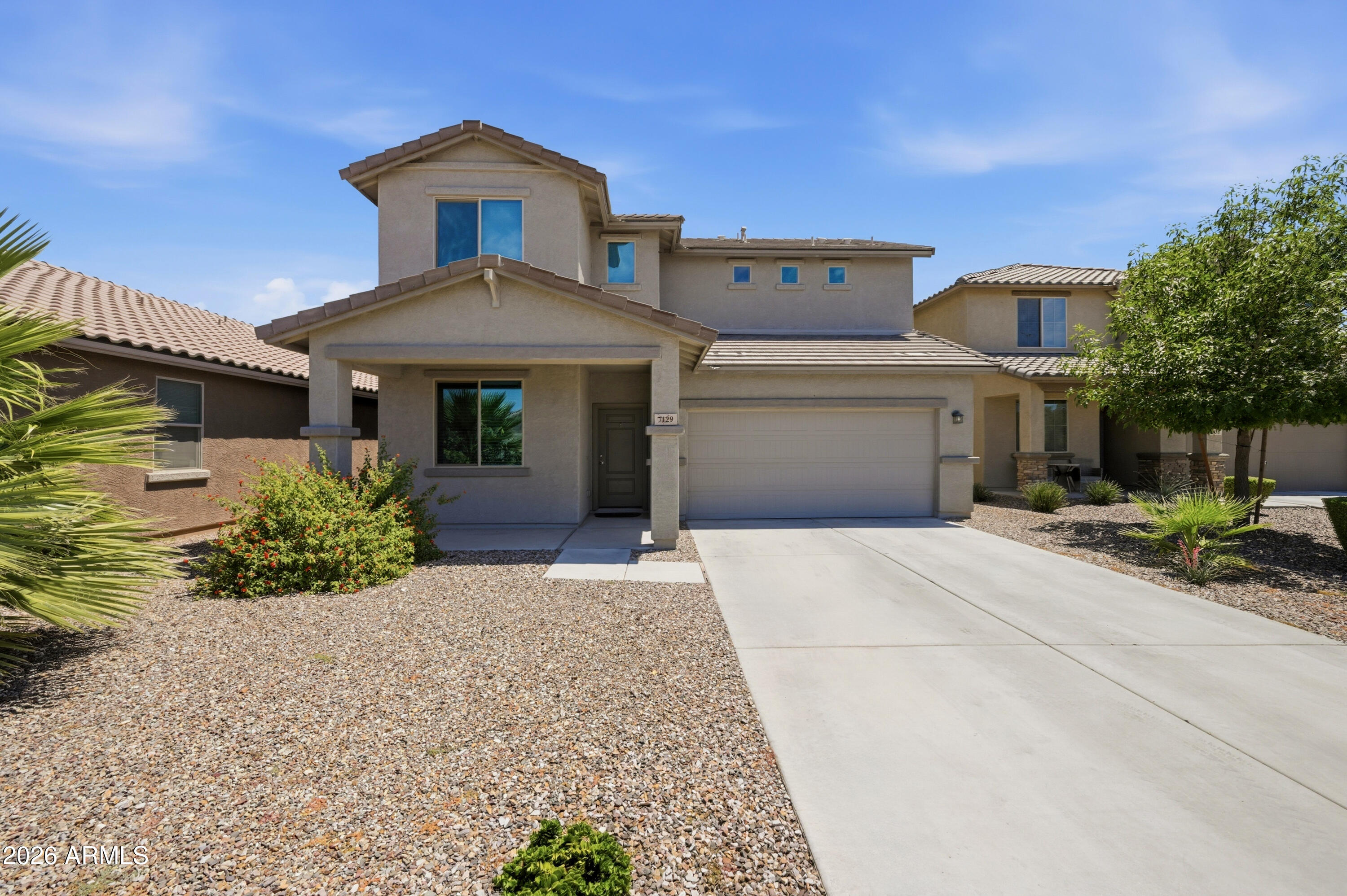 7129 W SOLANO Drive