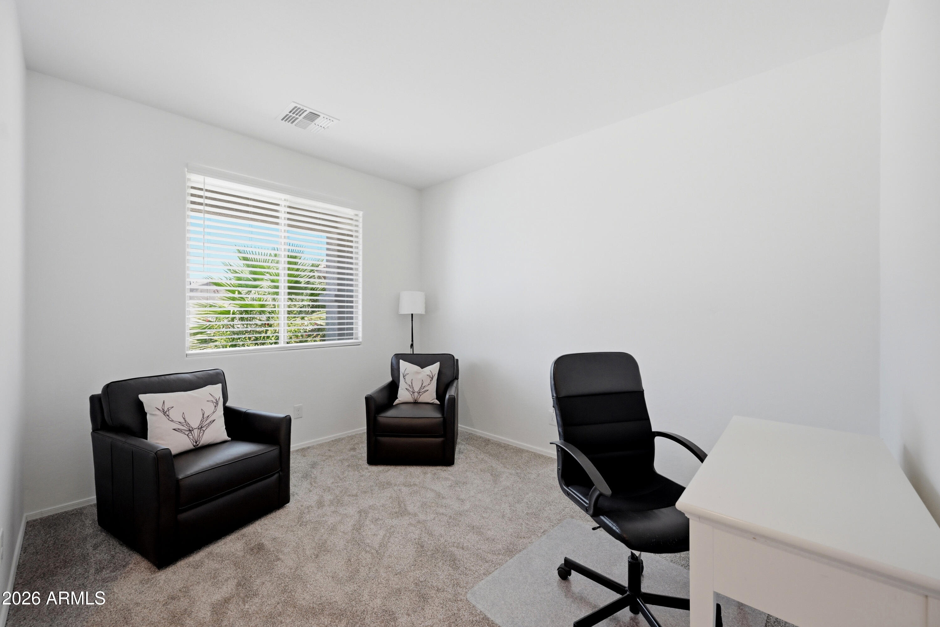 7129 W SOLANO Drive