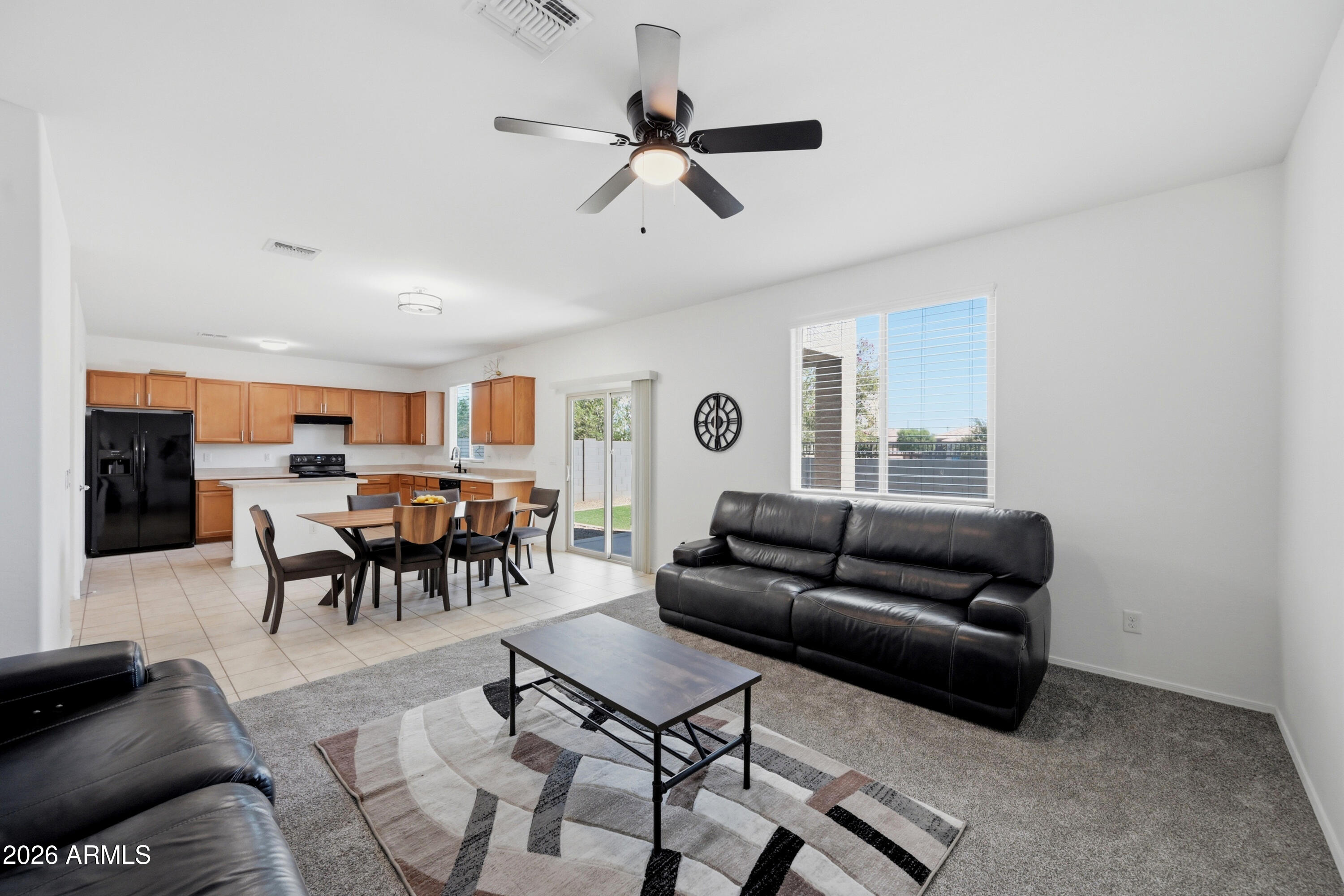 7129 W SOLANO Drive