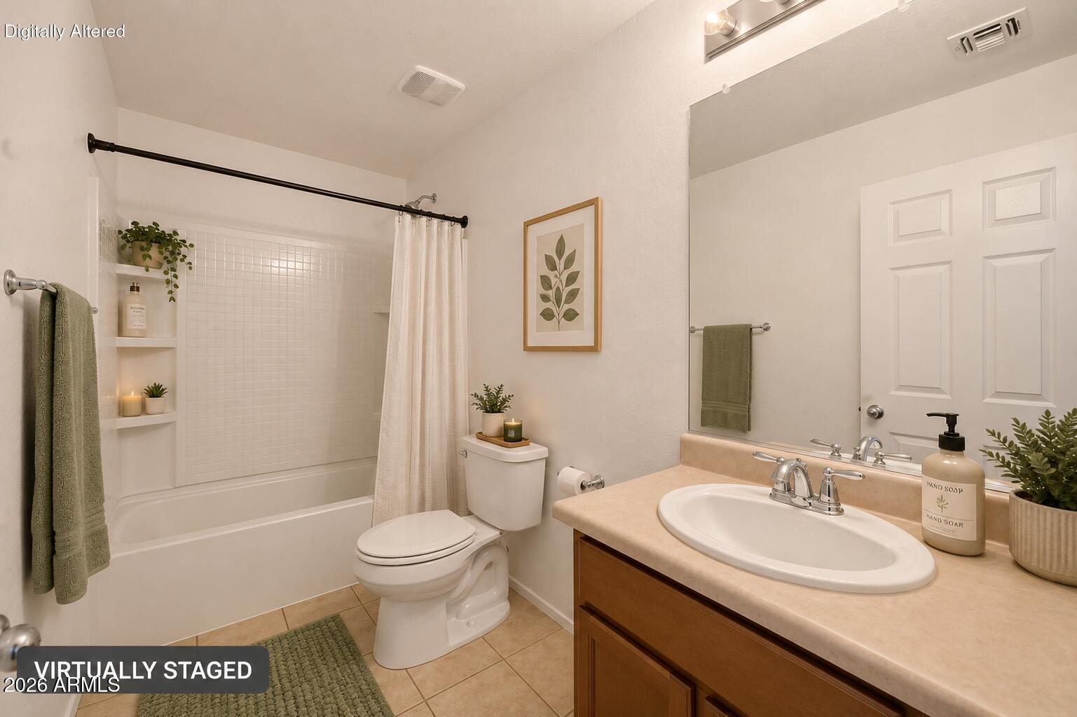 7129 W SOLANO Drive