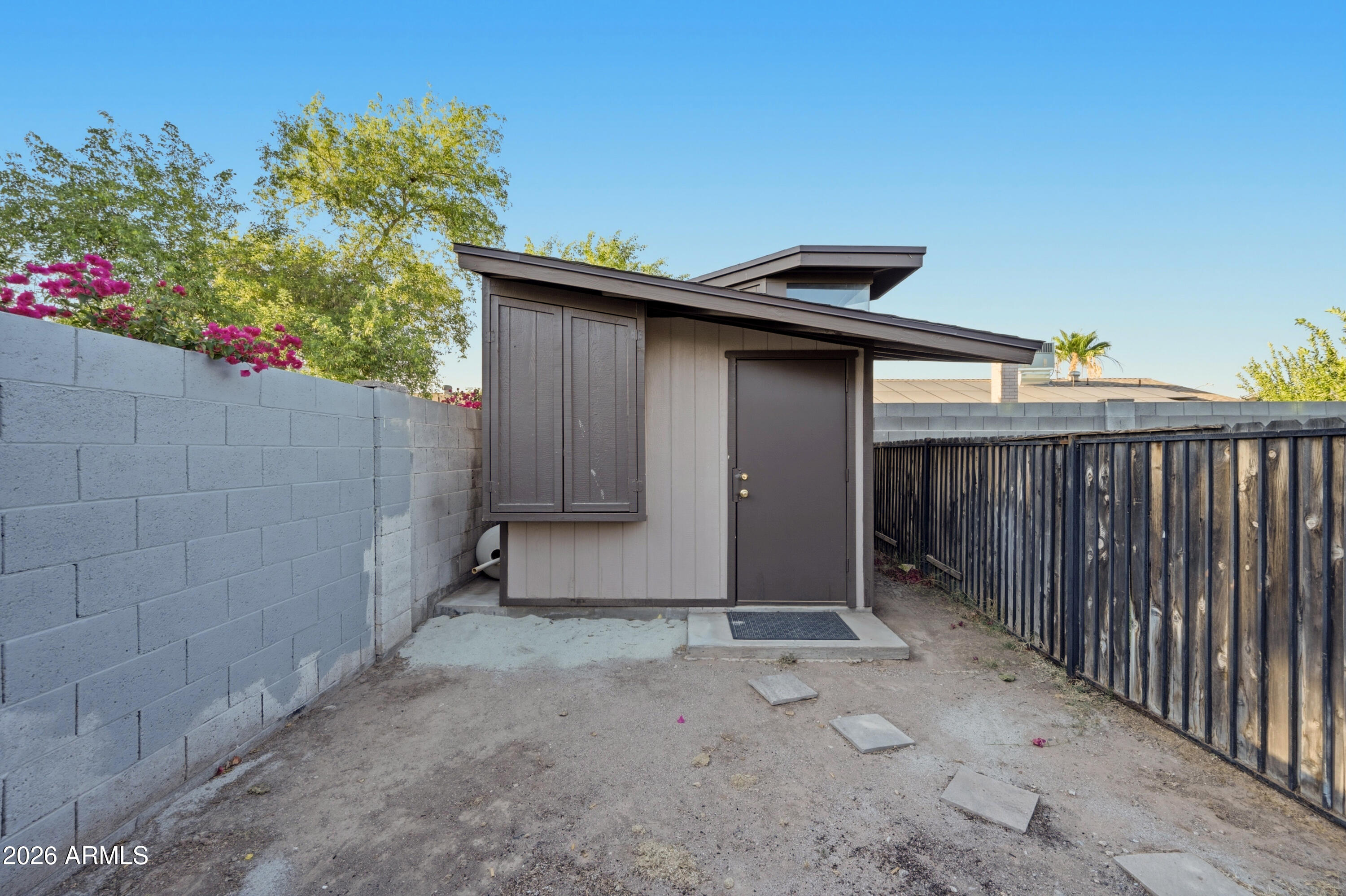 1348 W RENEE Drive