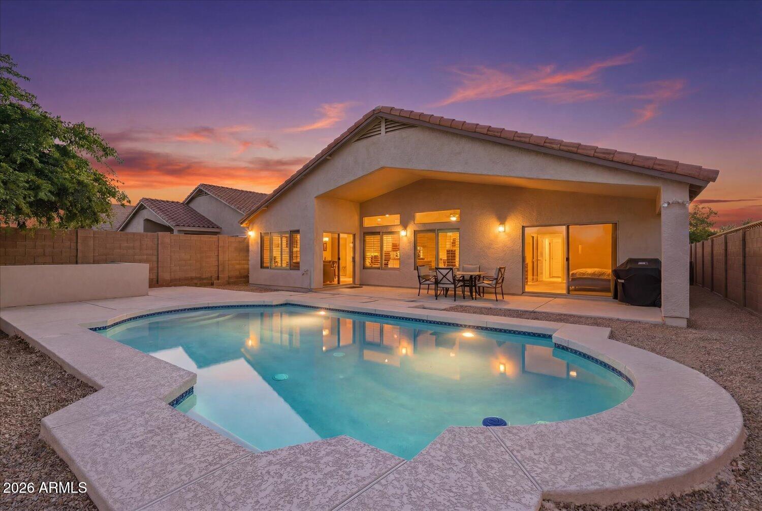 4602 E THORN TREE Drive
