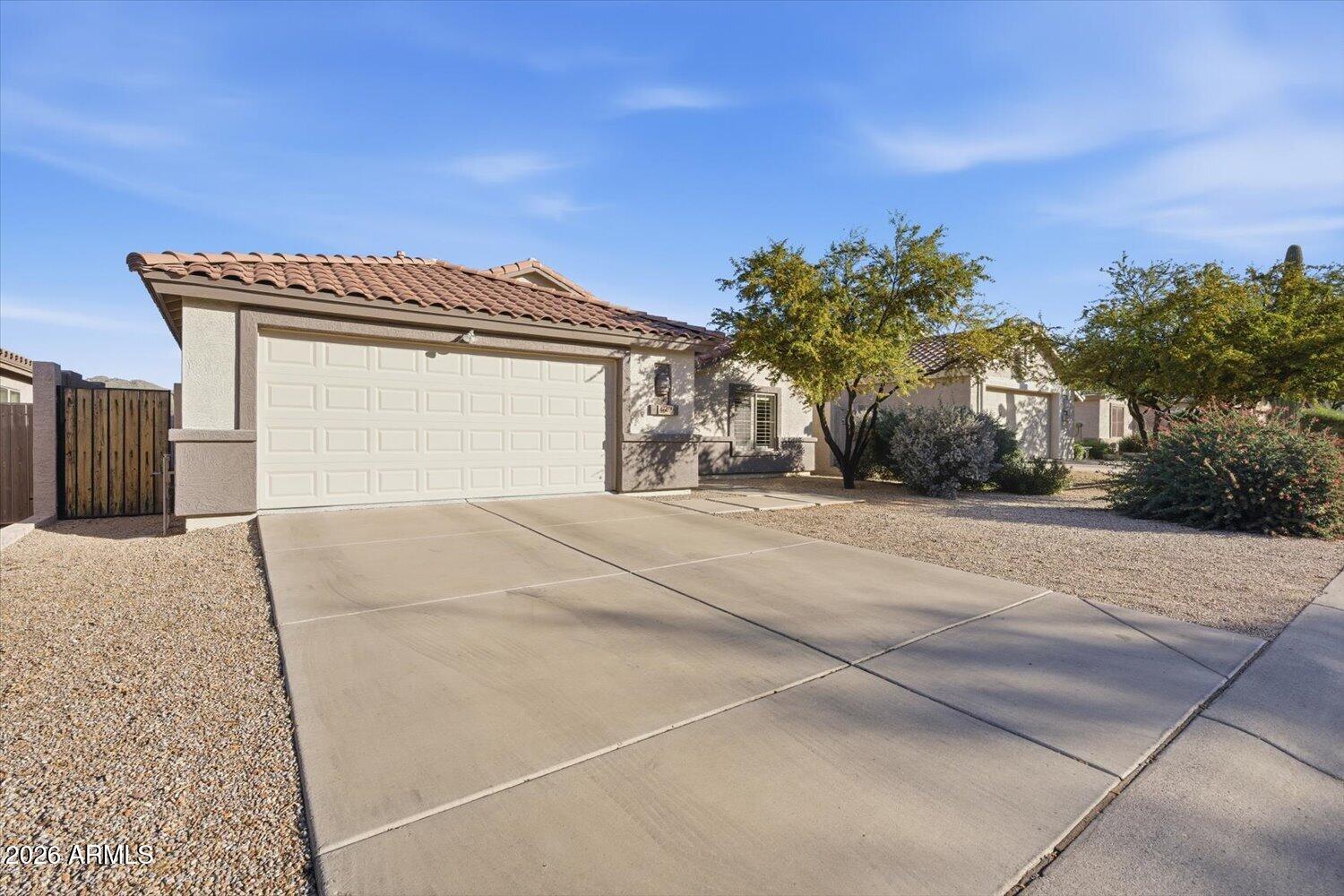 4602 E THORN TREE Drive