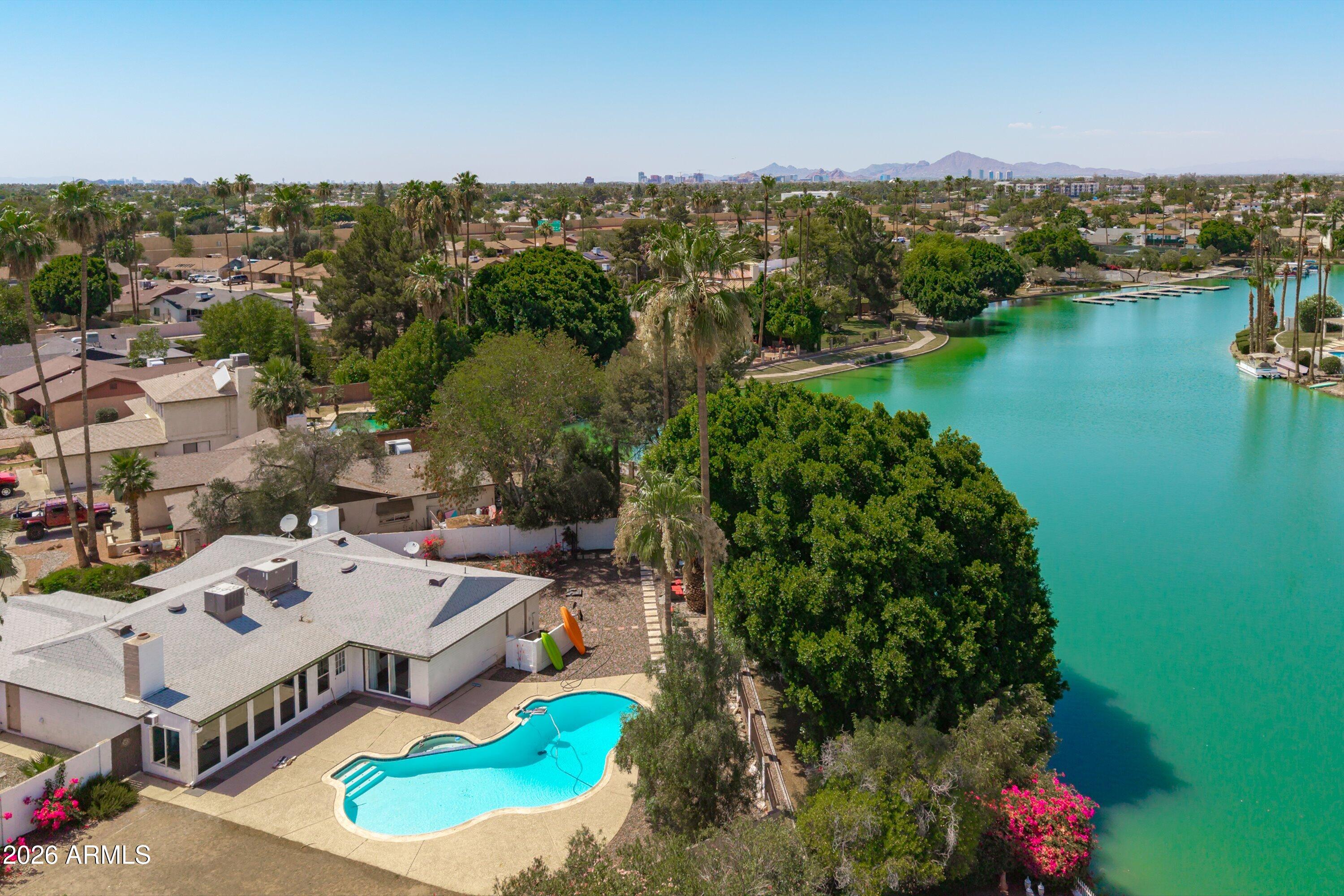 2628 W MENDOZA Circle