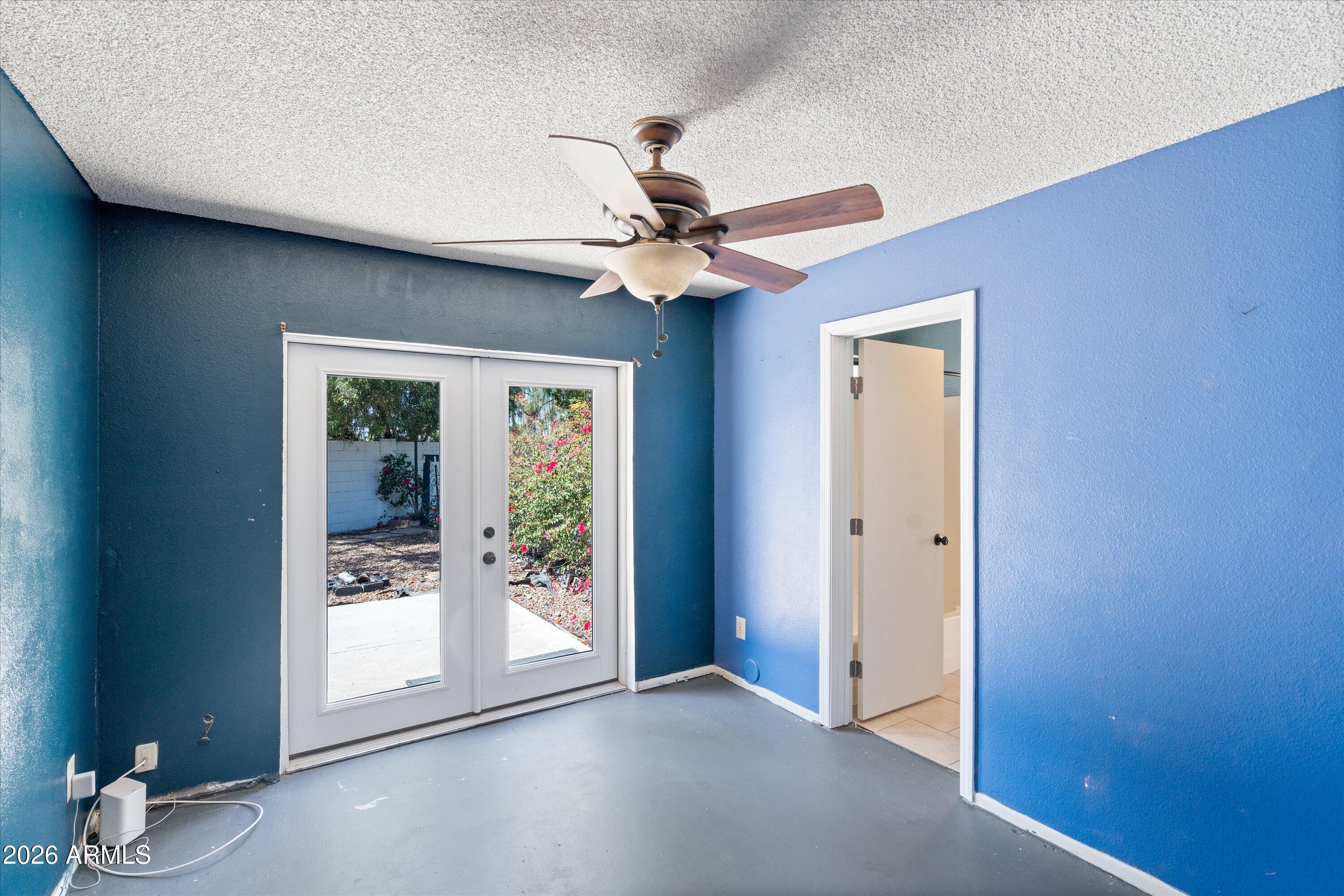 2628 W MENDOZA Circle