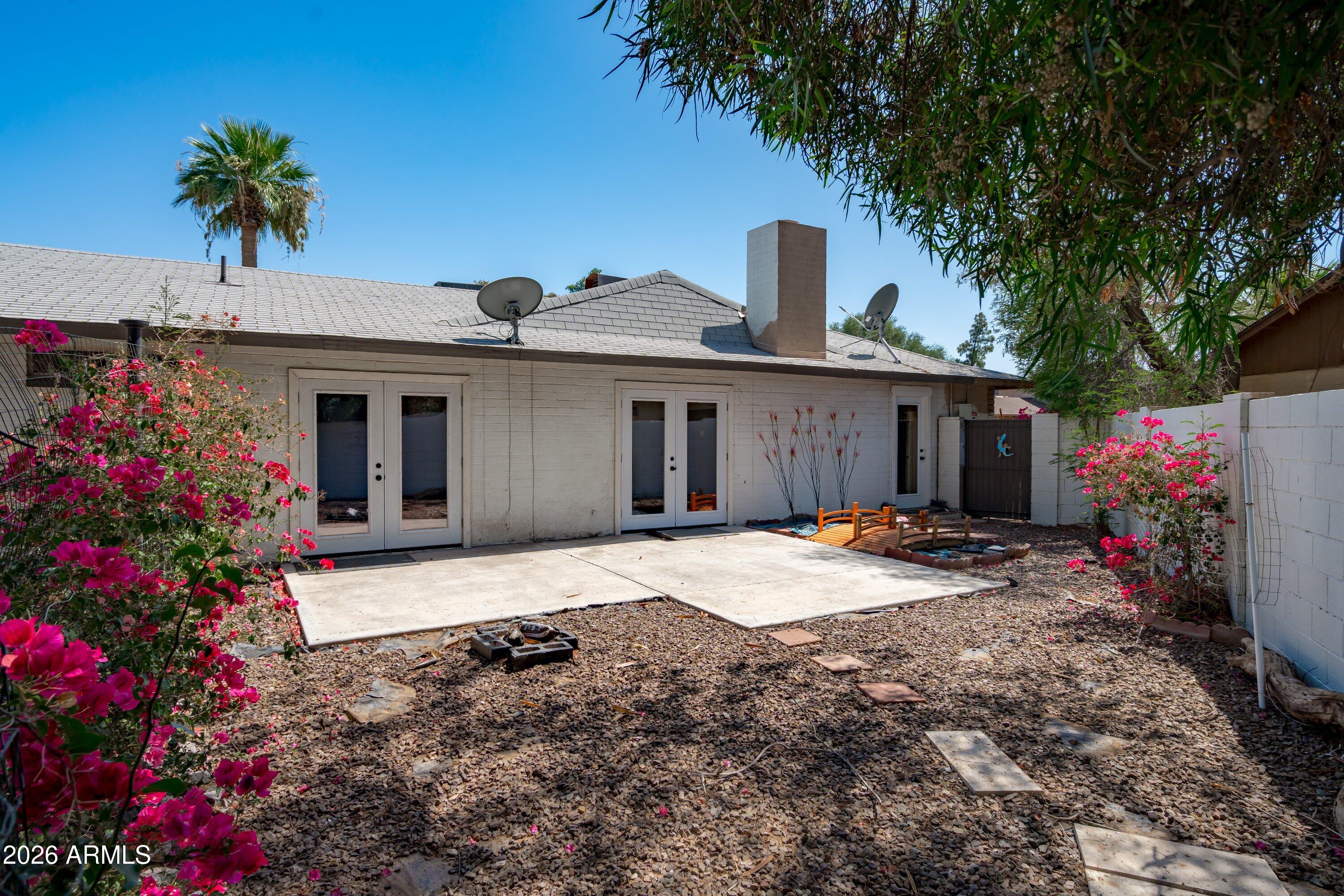 2628 W MENDOZA Circle