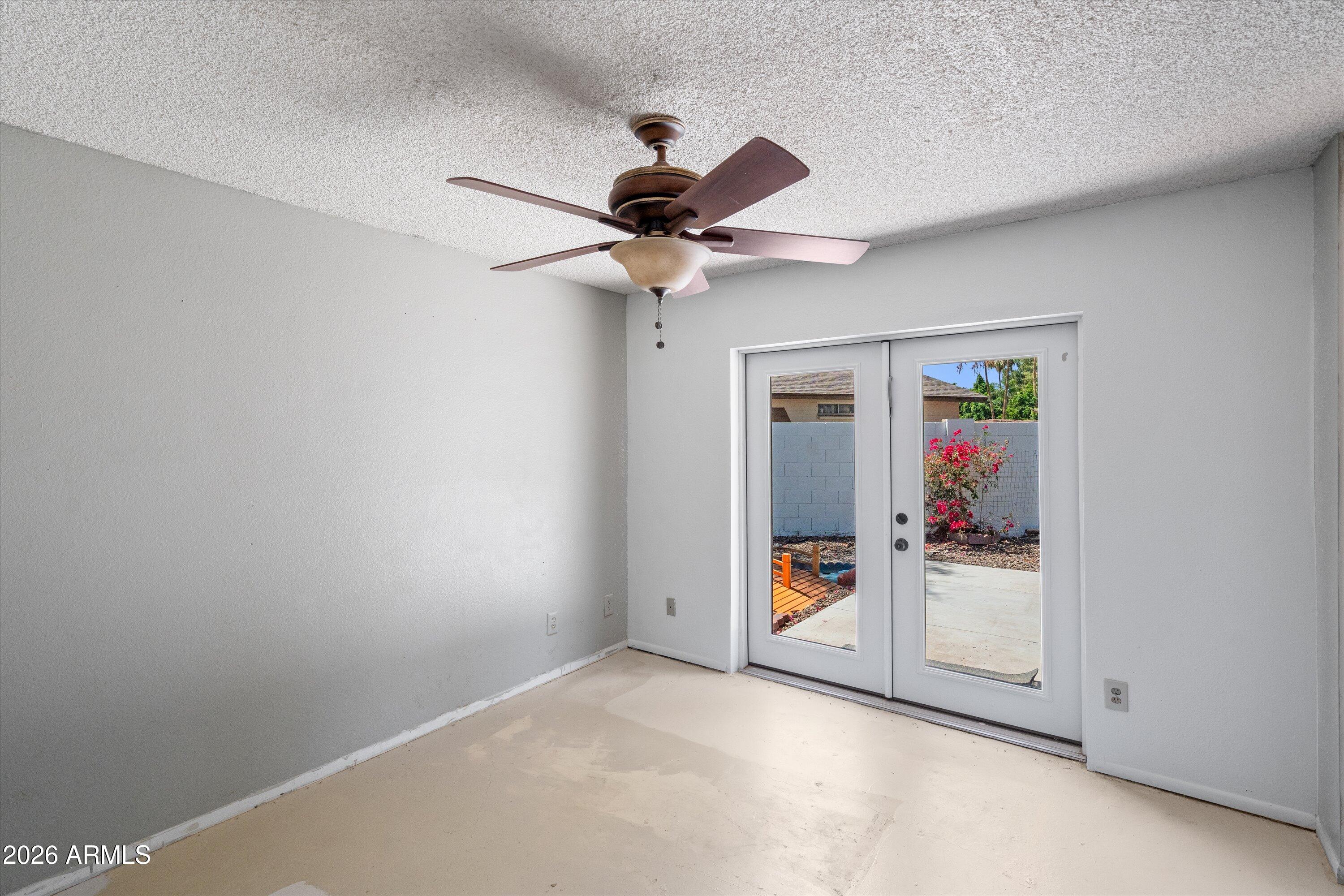 2628 W MENDOZA Circle