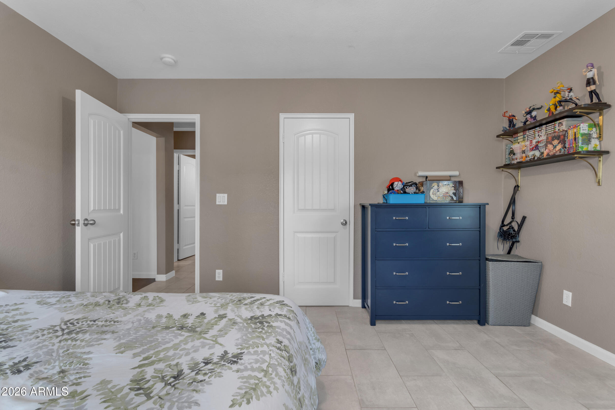 4126 N 44TH Place