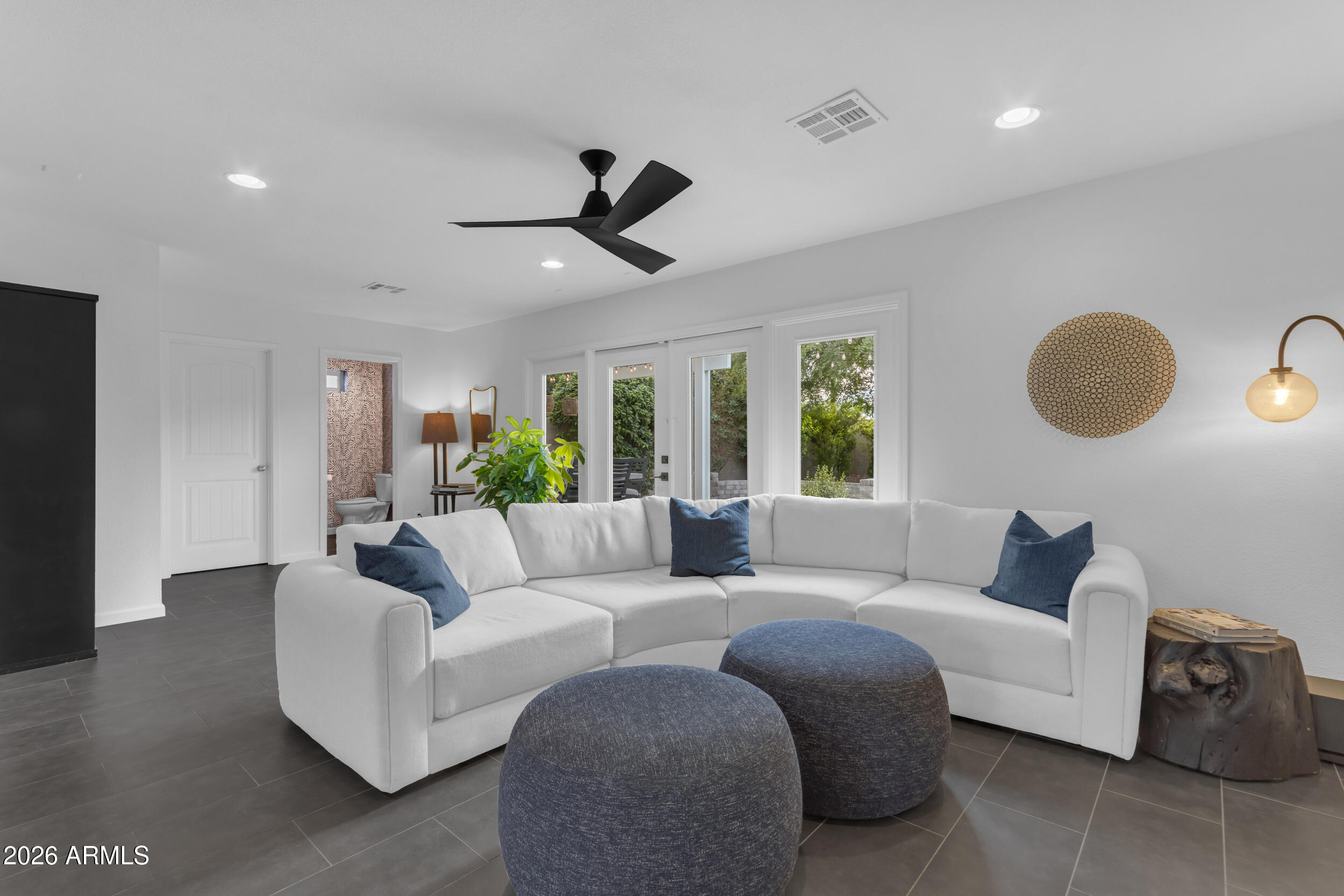 4126 N 44TH Place