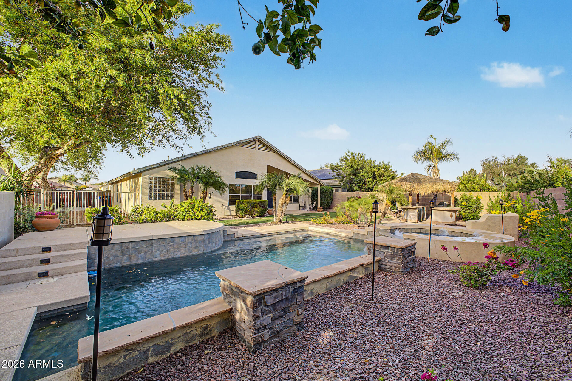 3311 W WALTER Way