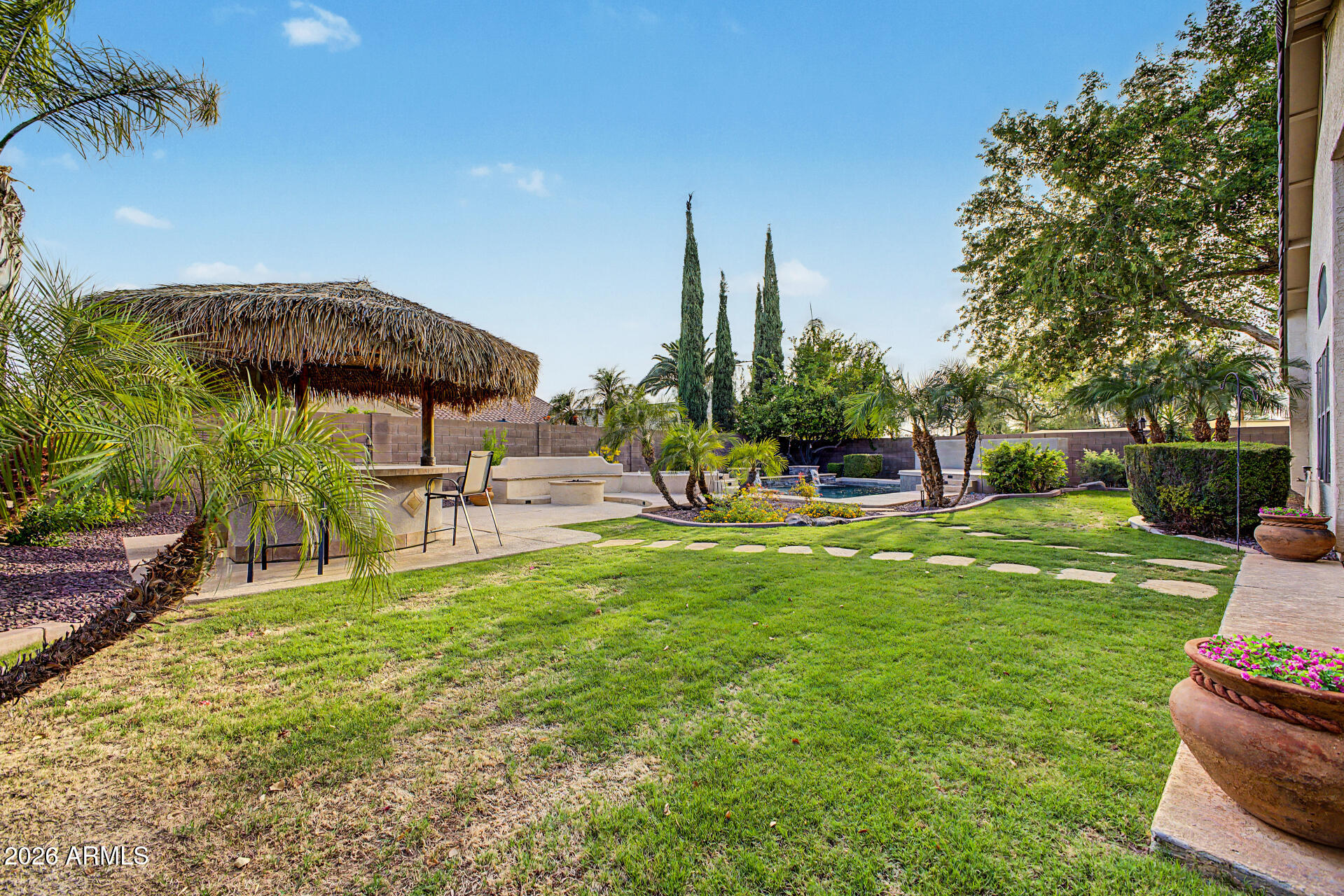 3311 W WALTER Way