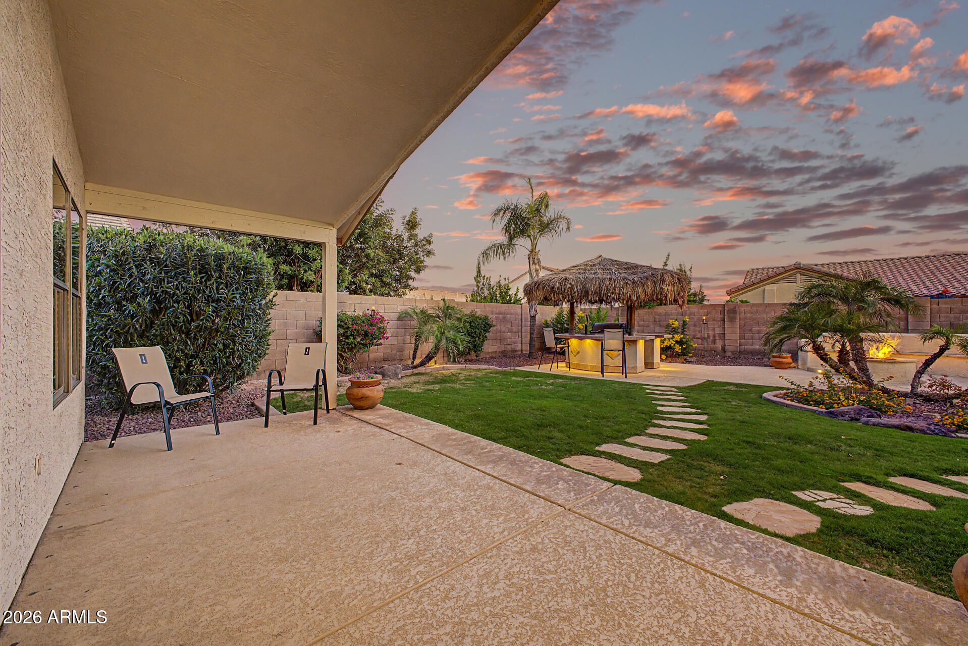 3311 W WALTER Way