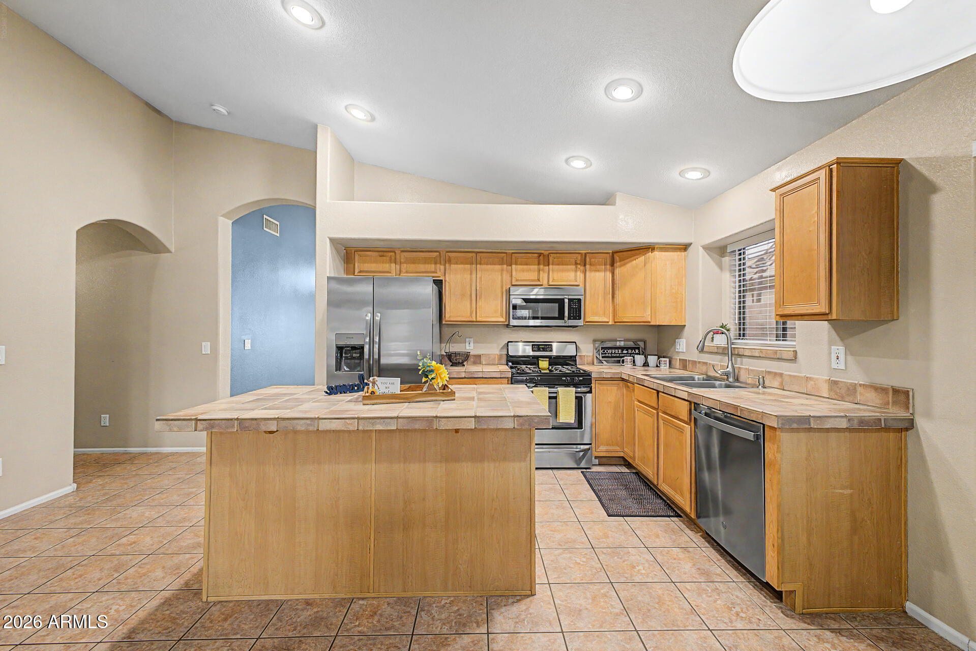 3311 W WALTER Way