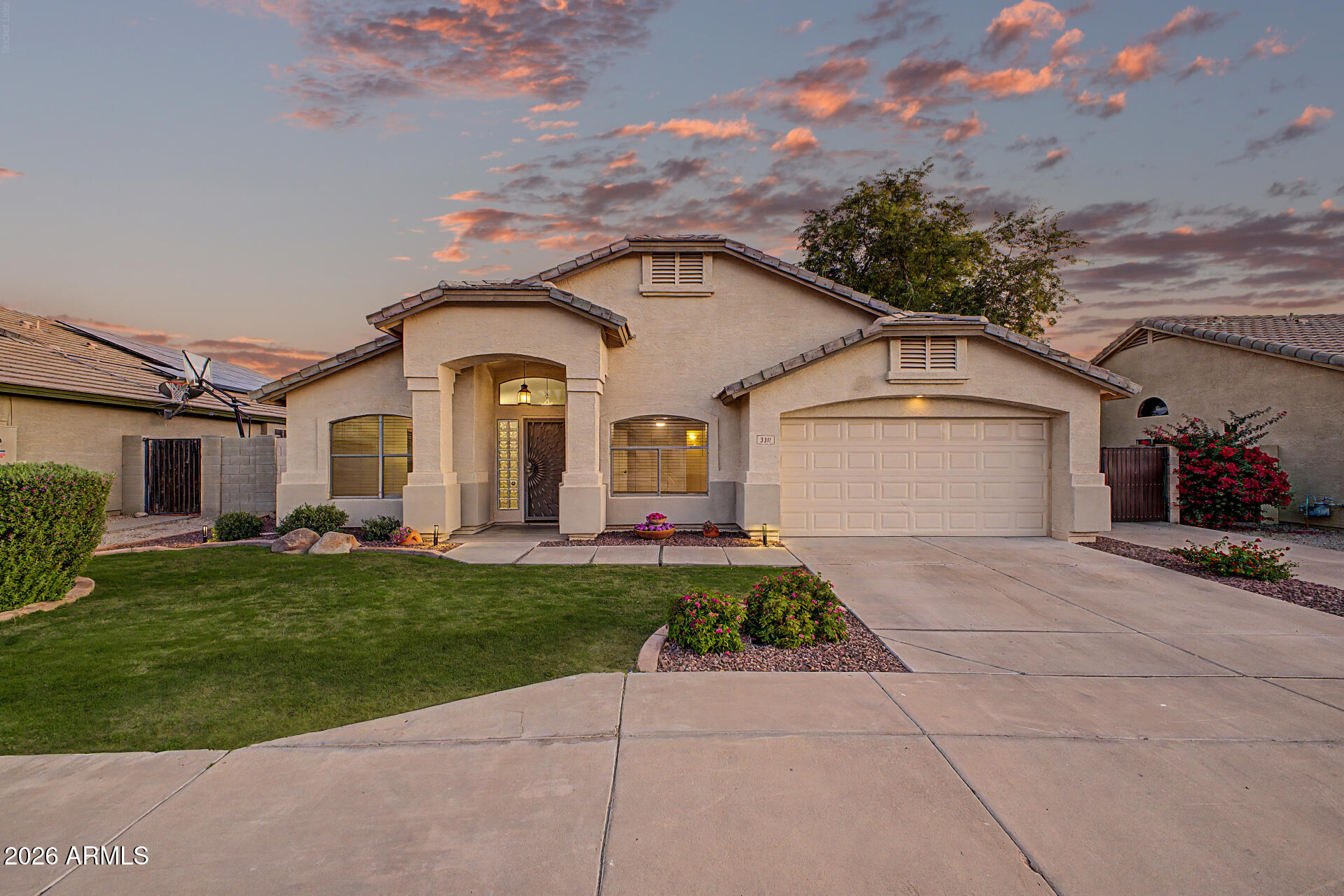 3311 W WALTER Way