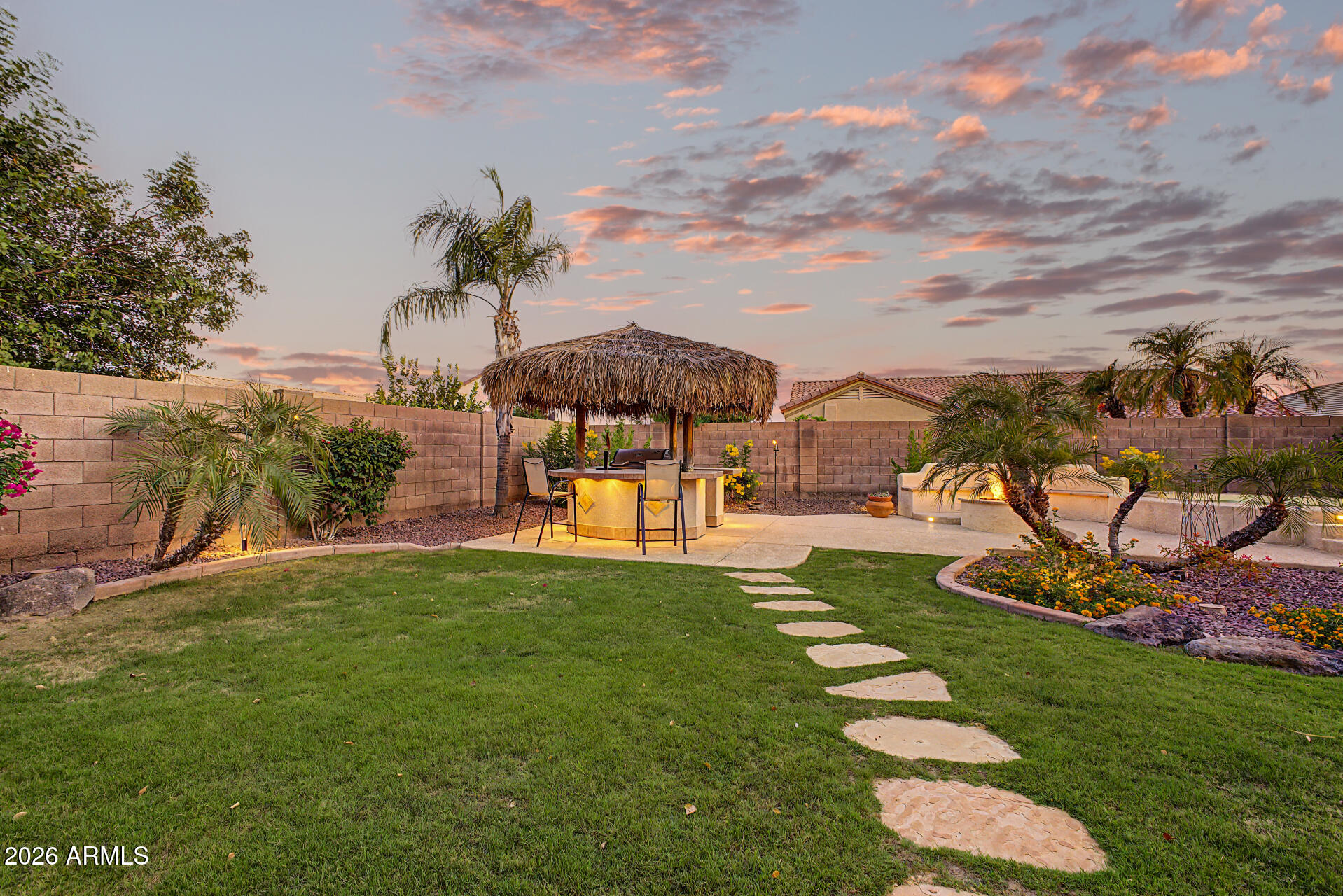 3311 W WALTER Way