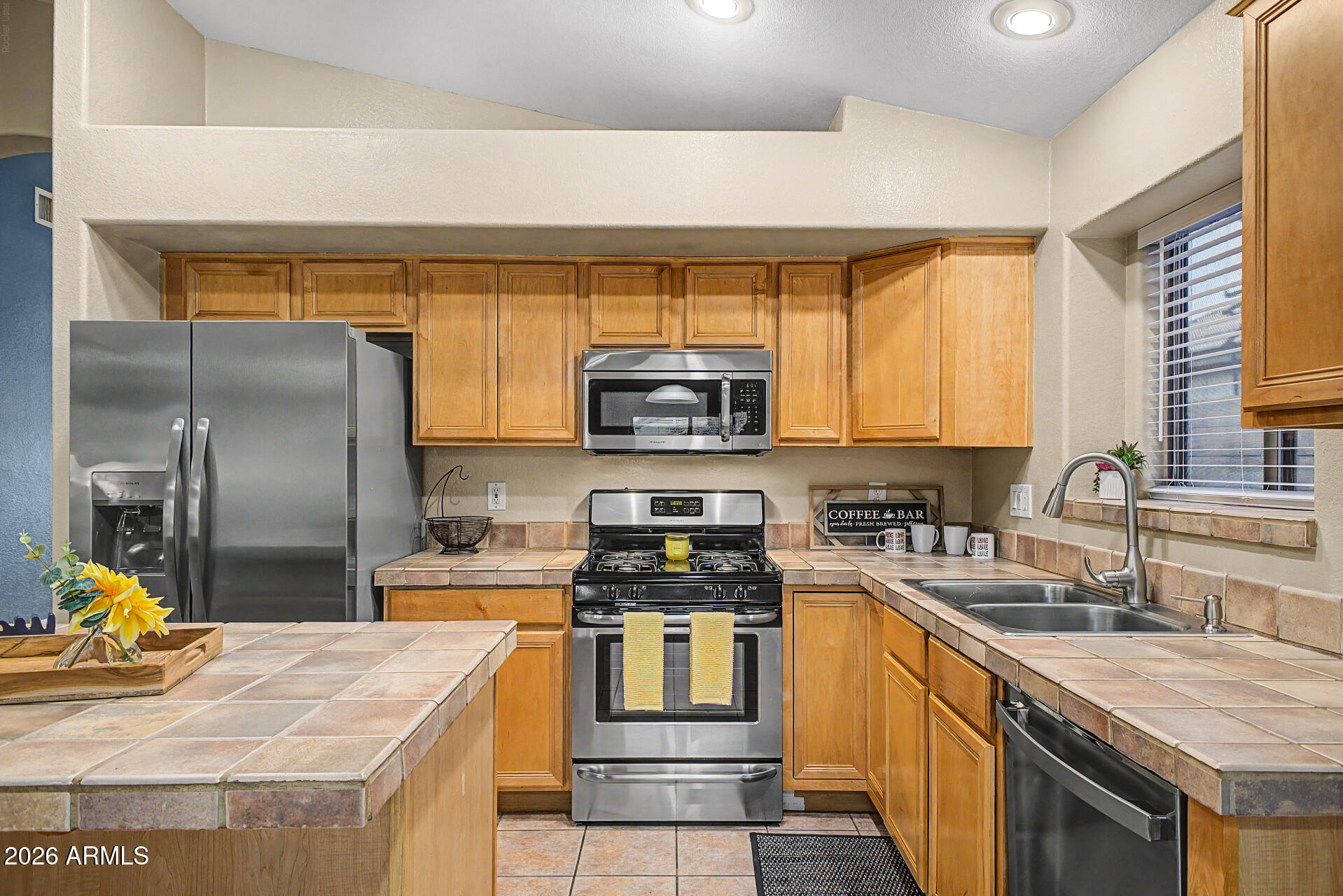 3311 W WALTER Way