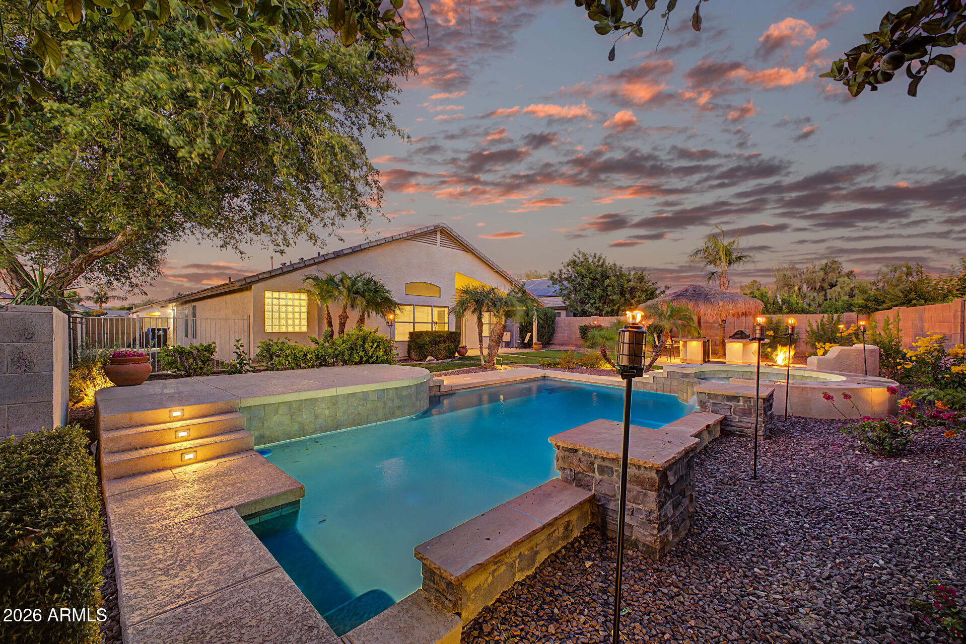 3311 W WALTER Way