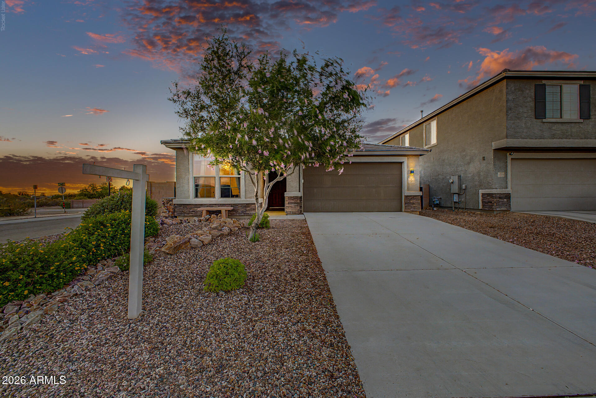 11901 E Ryscott Circle