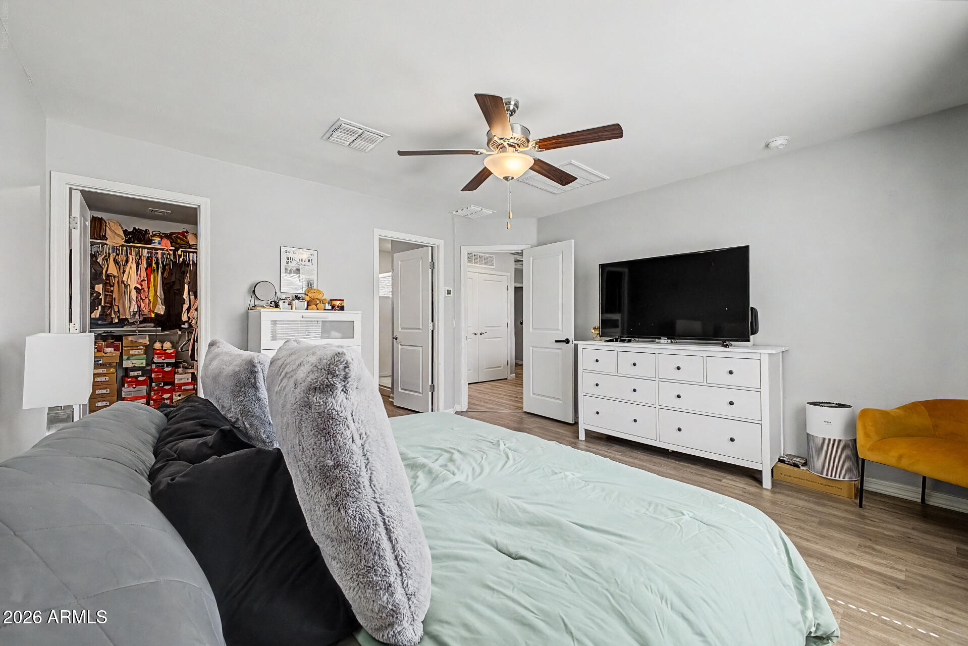 8037 W AGORA Lane